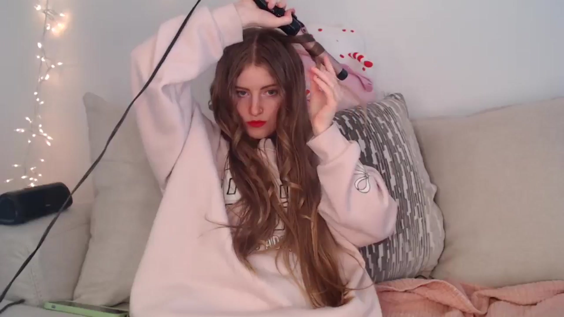 Gallery image thumbnail from PrincessEffie's myfreecams stream on, 03/21/2025, 04:35 image 2 of 20