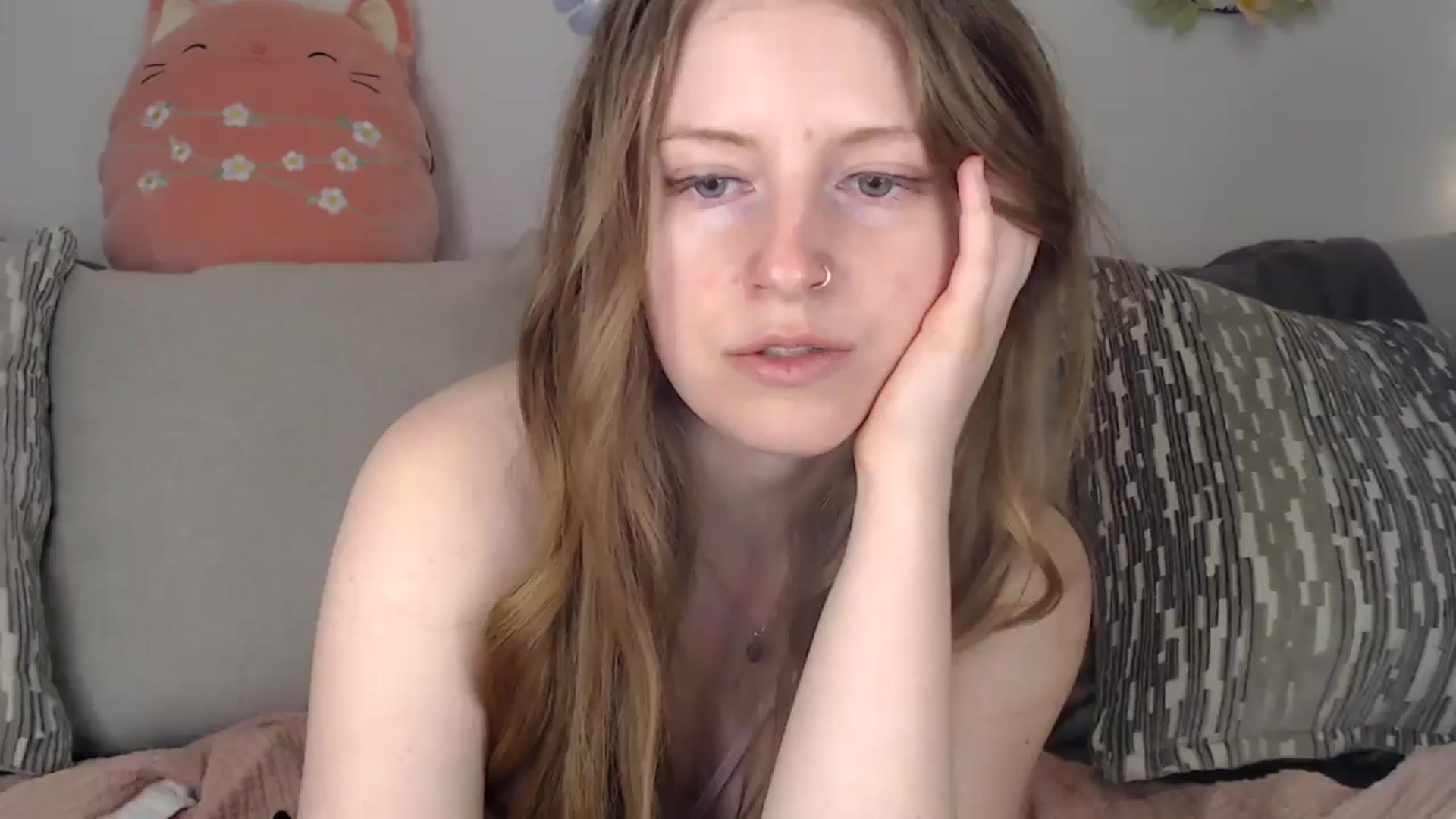 Gallery image thumbnail from PrincessEffie's myfreecams stream on, 03/28/2025, 13:35 image 18 of 20