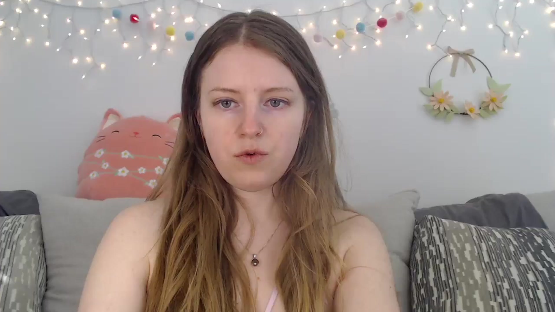 Gallery image thumbnail from PrincessEffie's myfreecams stream on, 03/28/2025, 14:23 image 4 of 20