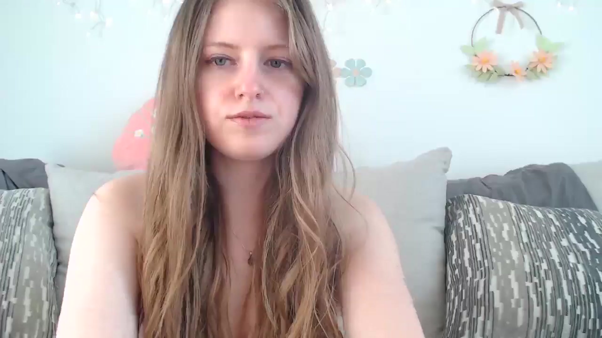 Gallery image thumbnail from PrincessEffie's myfreecams stream on, 03/28/2025, 14:23 image 11 of 20