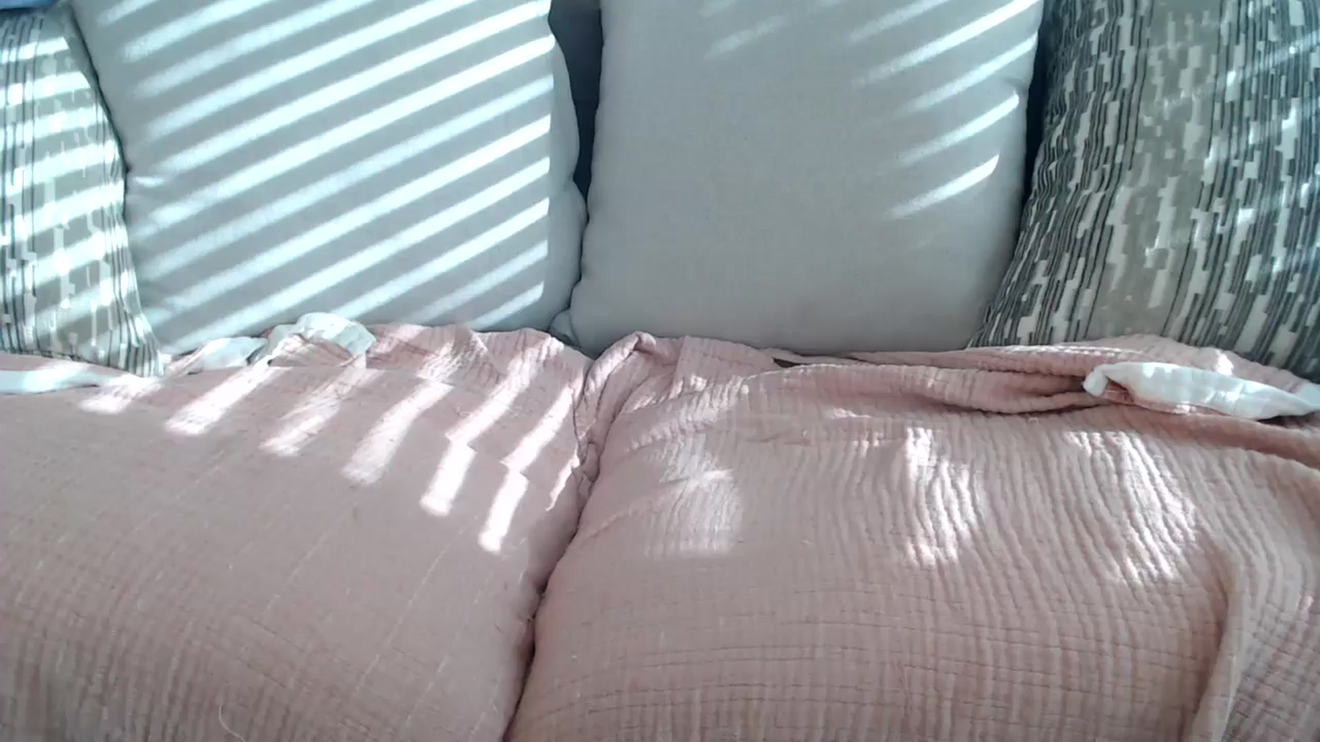 Gallery image thumbnail from PrincessEffie's myfreecams stream on, 03/28/2025, 16:27 image 1 of 20