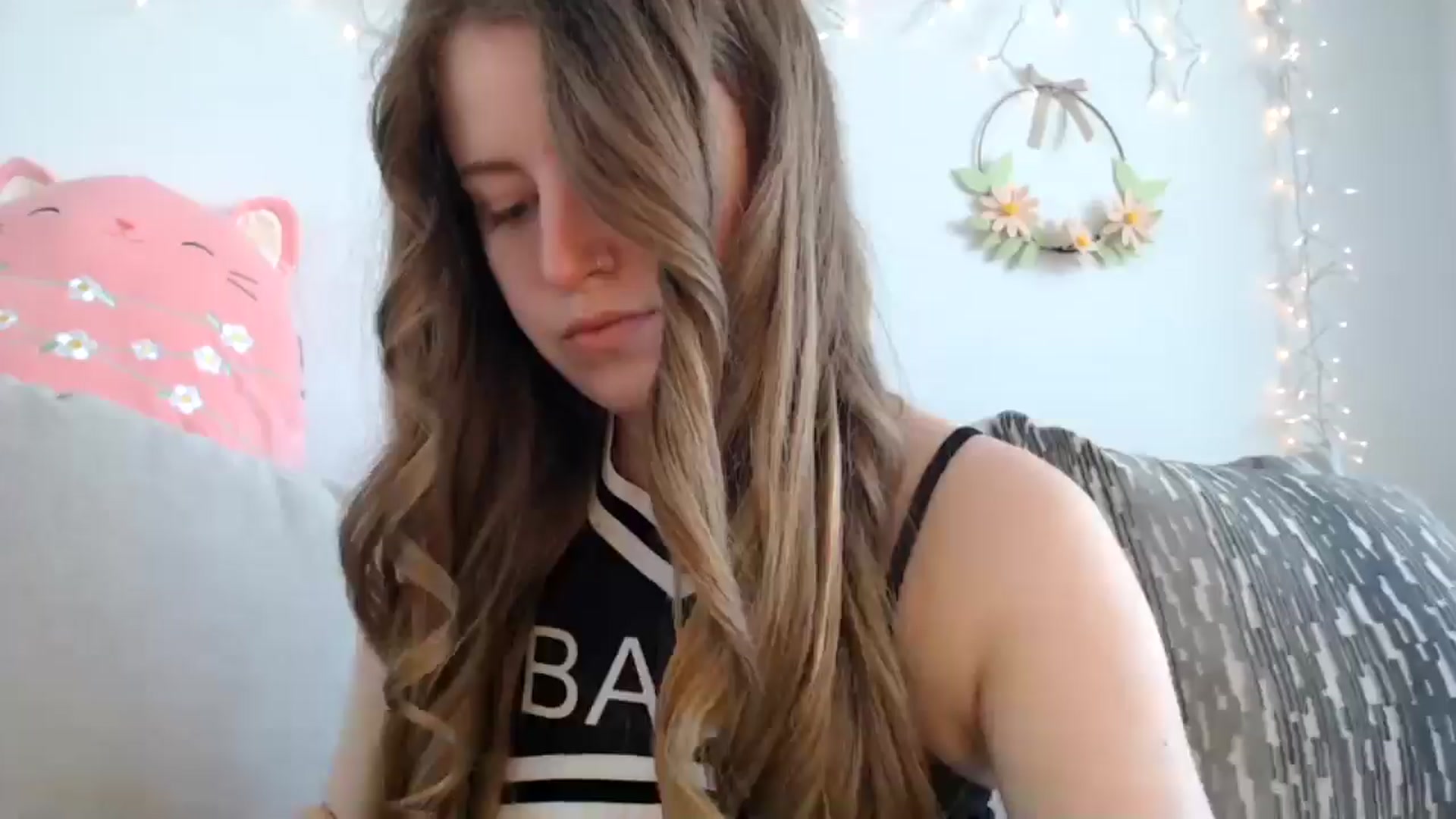 Gallery image thumbnail from PrincessEffie's myfreecams stream on, 04/04/2025, 18:54 image 20 of 20