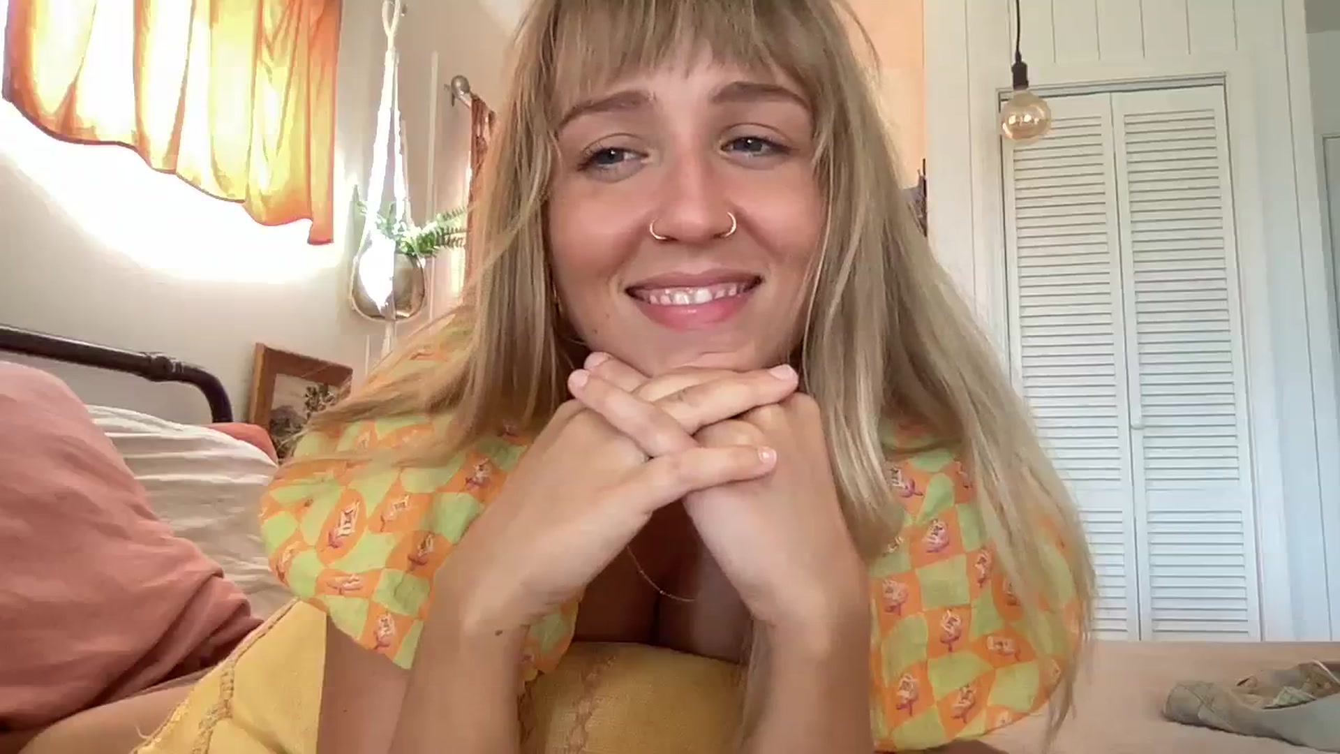 Gallery image thumbnail from PrincessElla_'s myfreecams stream on, 08/05/2023, 02:29 image 13 of 20