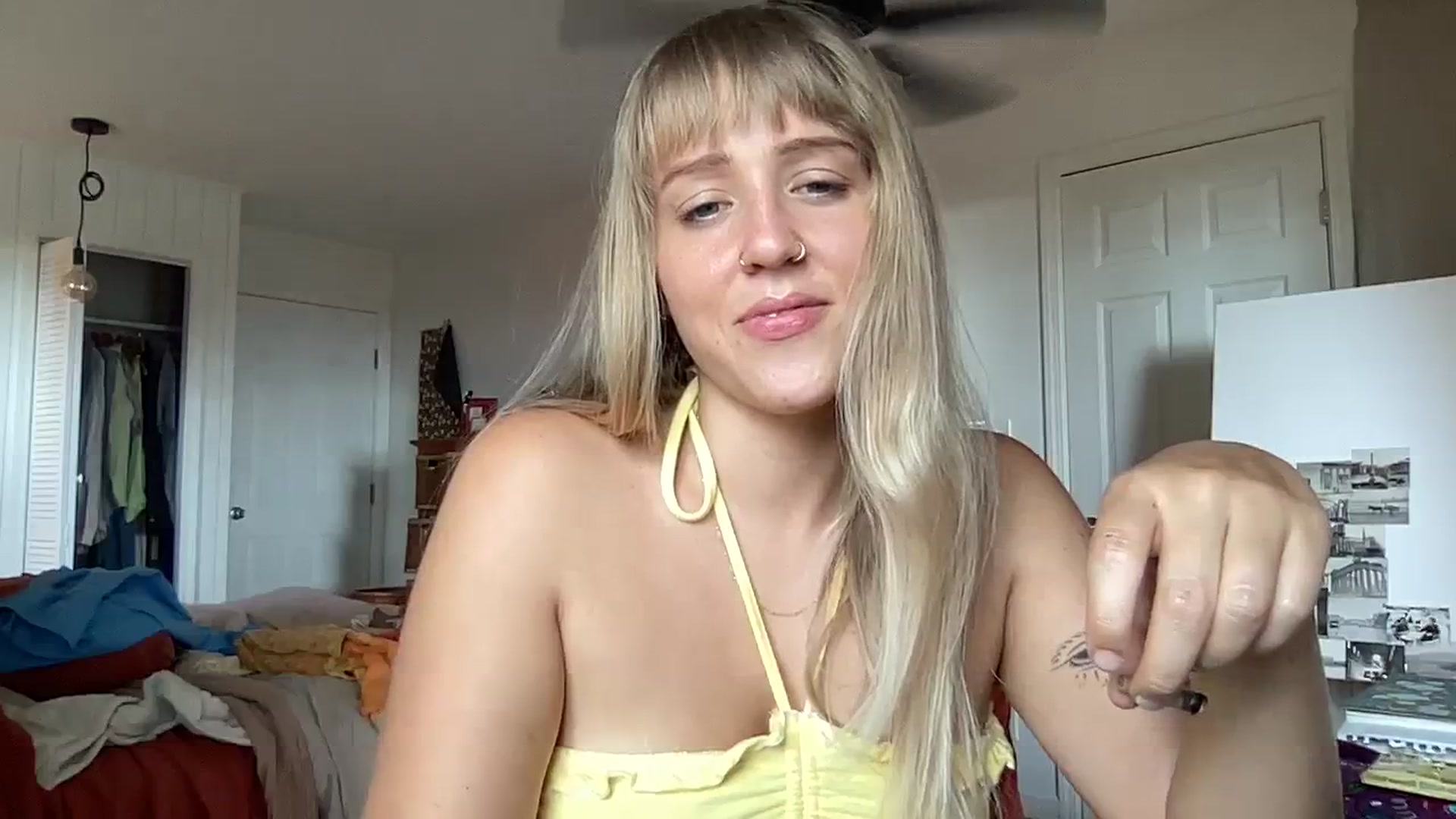 Gallery image thumbnail from PrincessElla_'s myfreecams stream on, 08/06/2023, 03:23 image 15 of 20