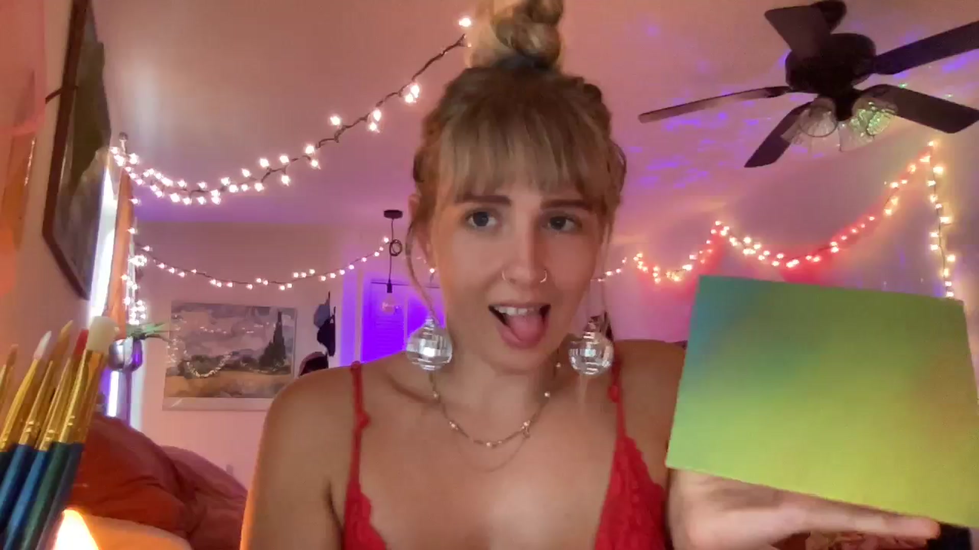 Gallery image thumbnail from PrincessElla_'s myfreecams stream on, 08/11/2023, 01:51 image 10 of 20