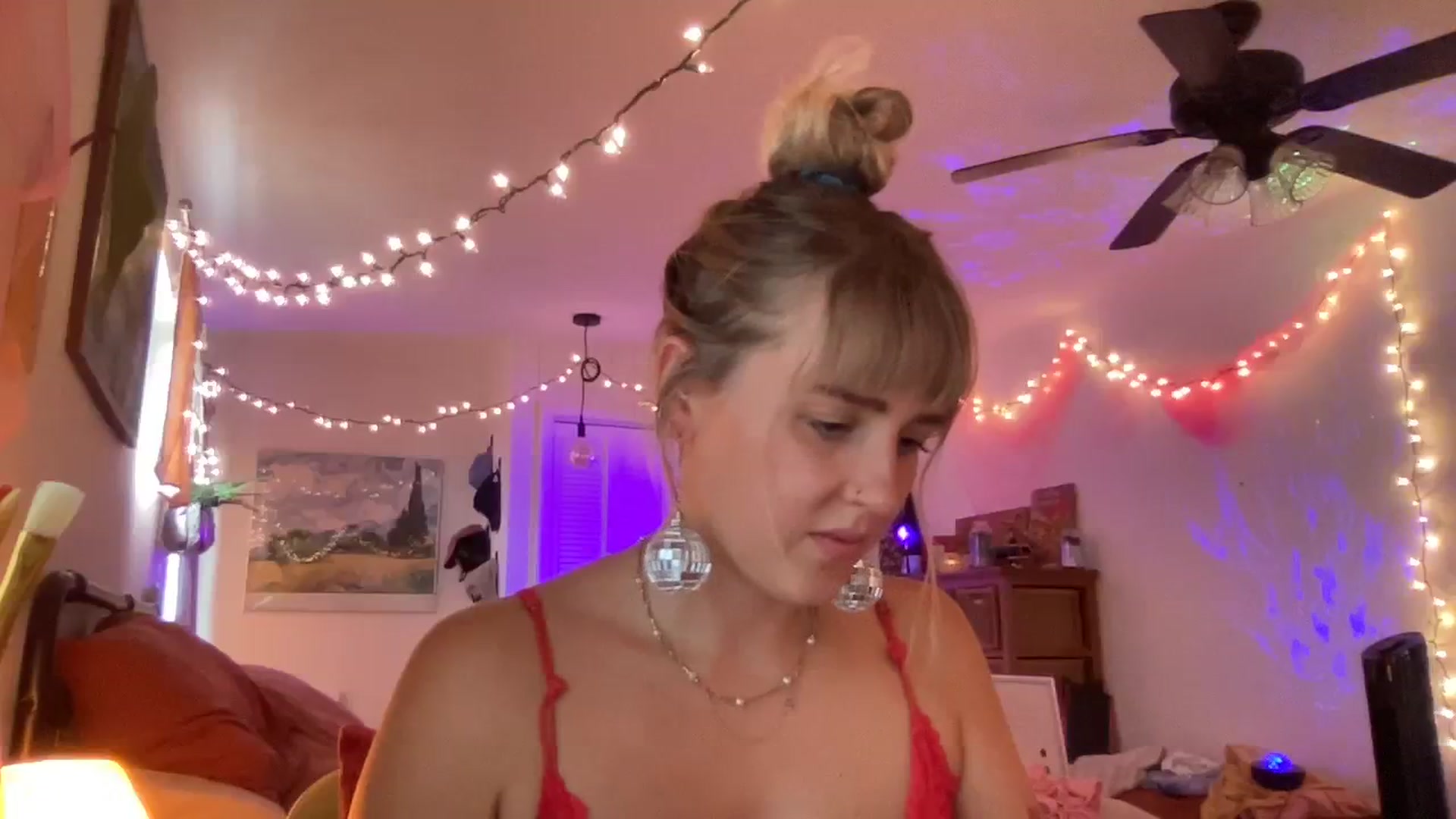 Gallery image thumbnail from PrincessElla_'s myfreecams stream on, 08/11/2023, 01:51 image 18 of 20