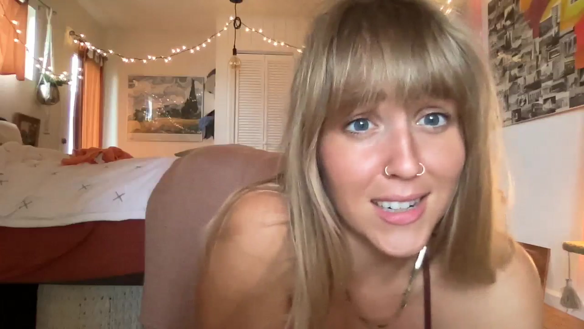 Gallery image thumbnail from PrincessElla_'s myfreecams stream on, 09/21/2023, 02:15 image 16 of 20