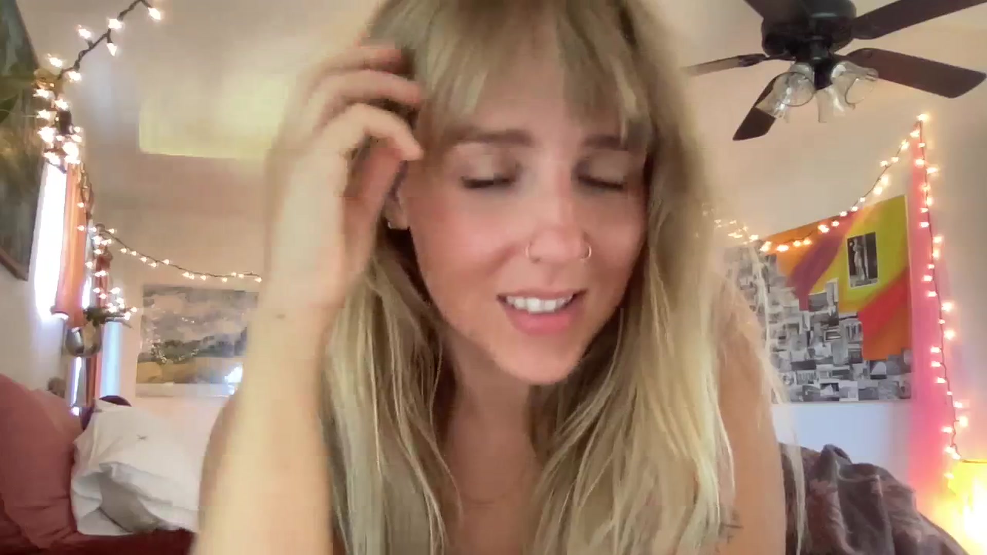 Gallery image thumbnail from PrincessElla_'s myfreecams stream on, 09/28/2023, 22:06 image 19 of 20