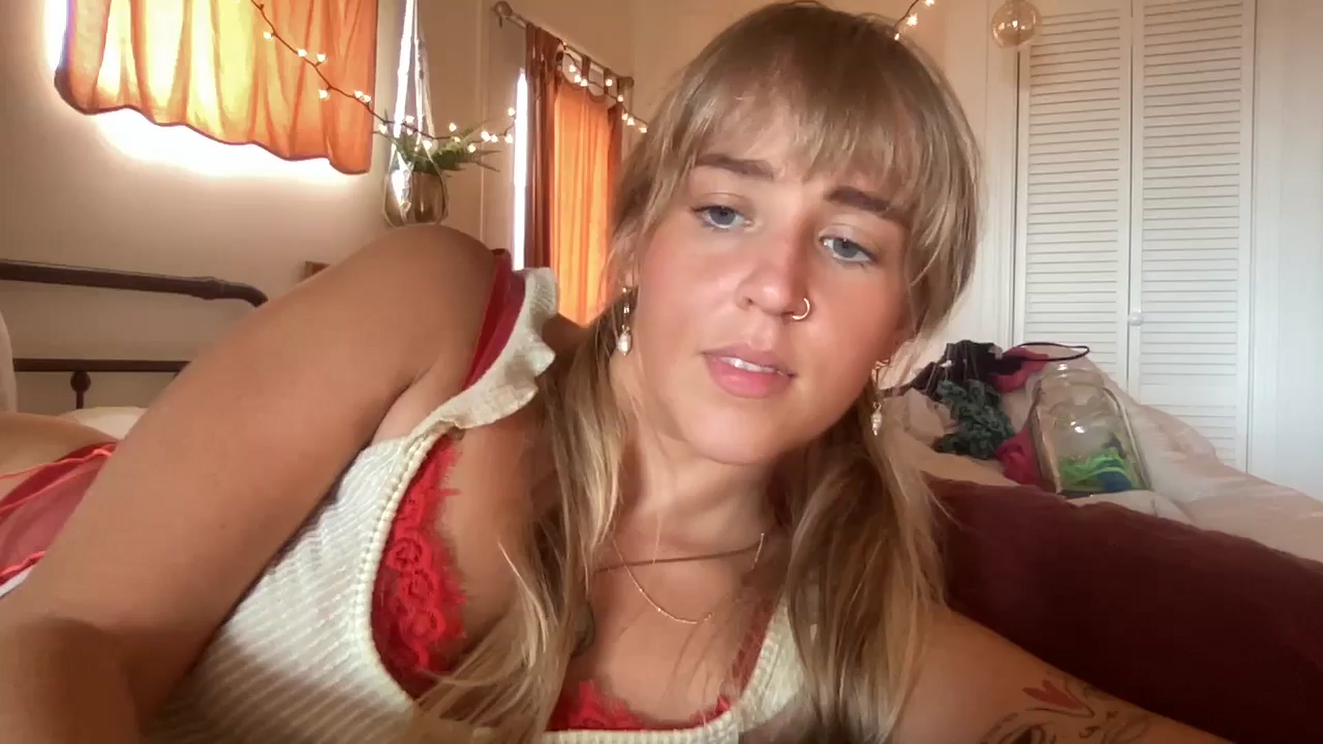 Gallery image thumbnail from PrincessElla_'s myfreecams stream on, 10/08/2023, 24:59 image 20 of 20