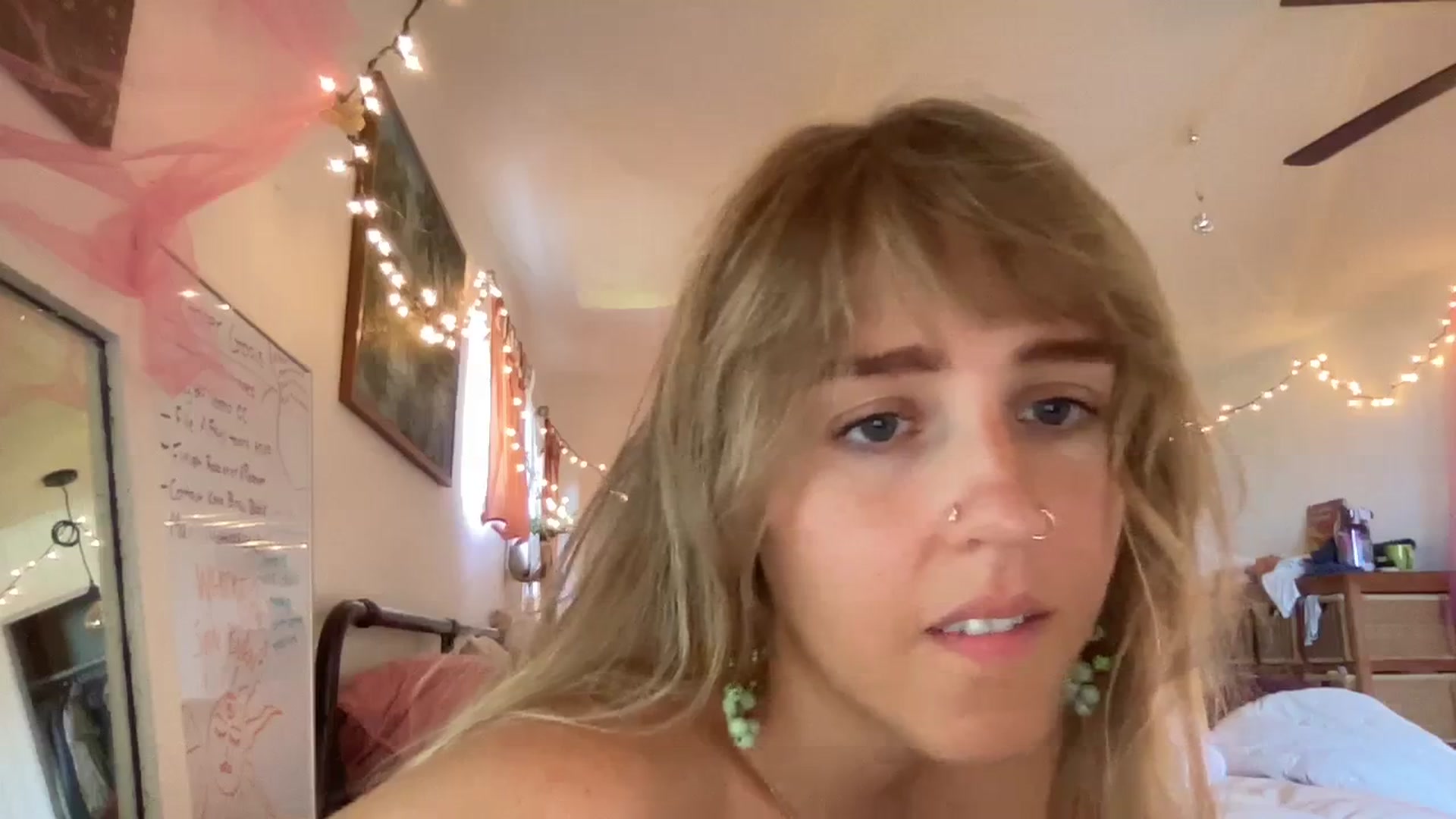 Gallery image thumbnail from PrincessElla_'s myfreecams stream on, 10/20/2023, 21:18 image 6 of 20