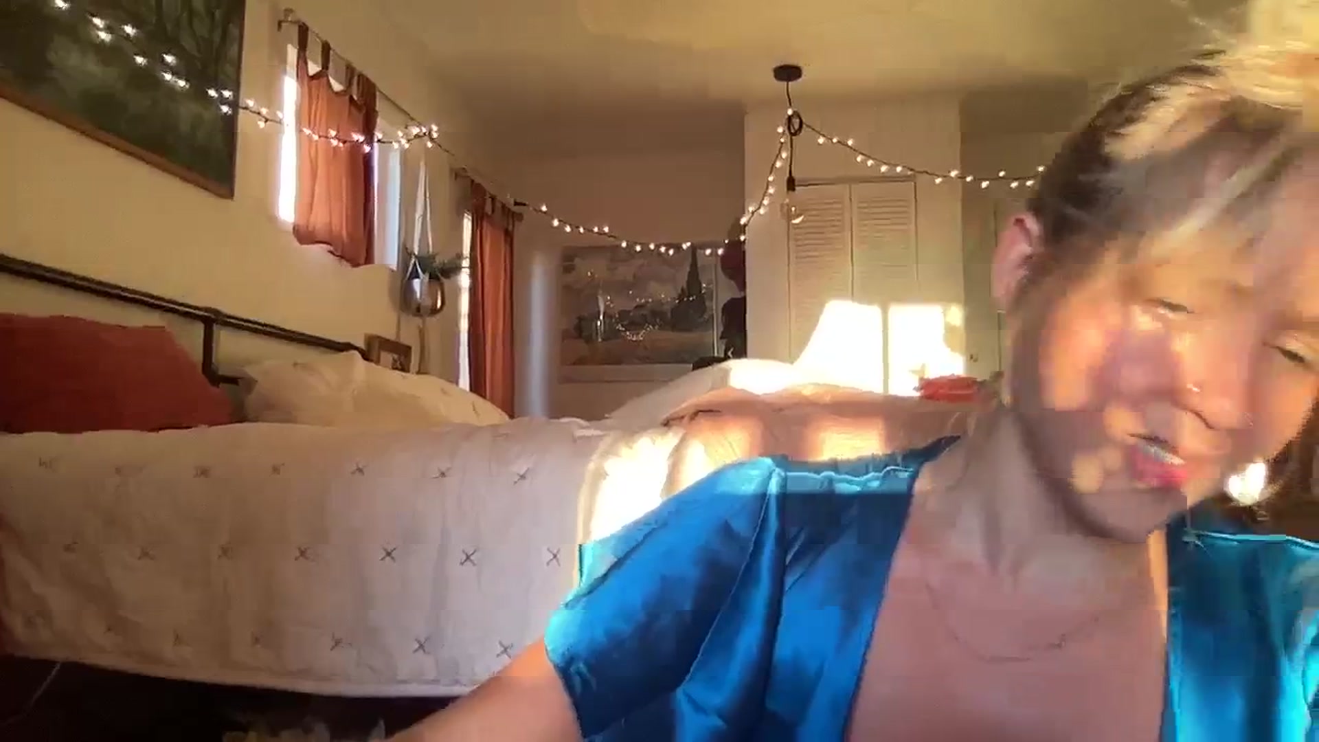 Gallery image thumbnail from PrincessElla_'s myfreecams stream on, 11/22/2023, 04:00 image 8 of 20
