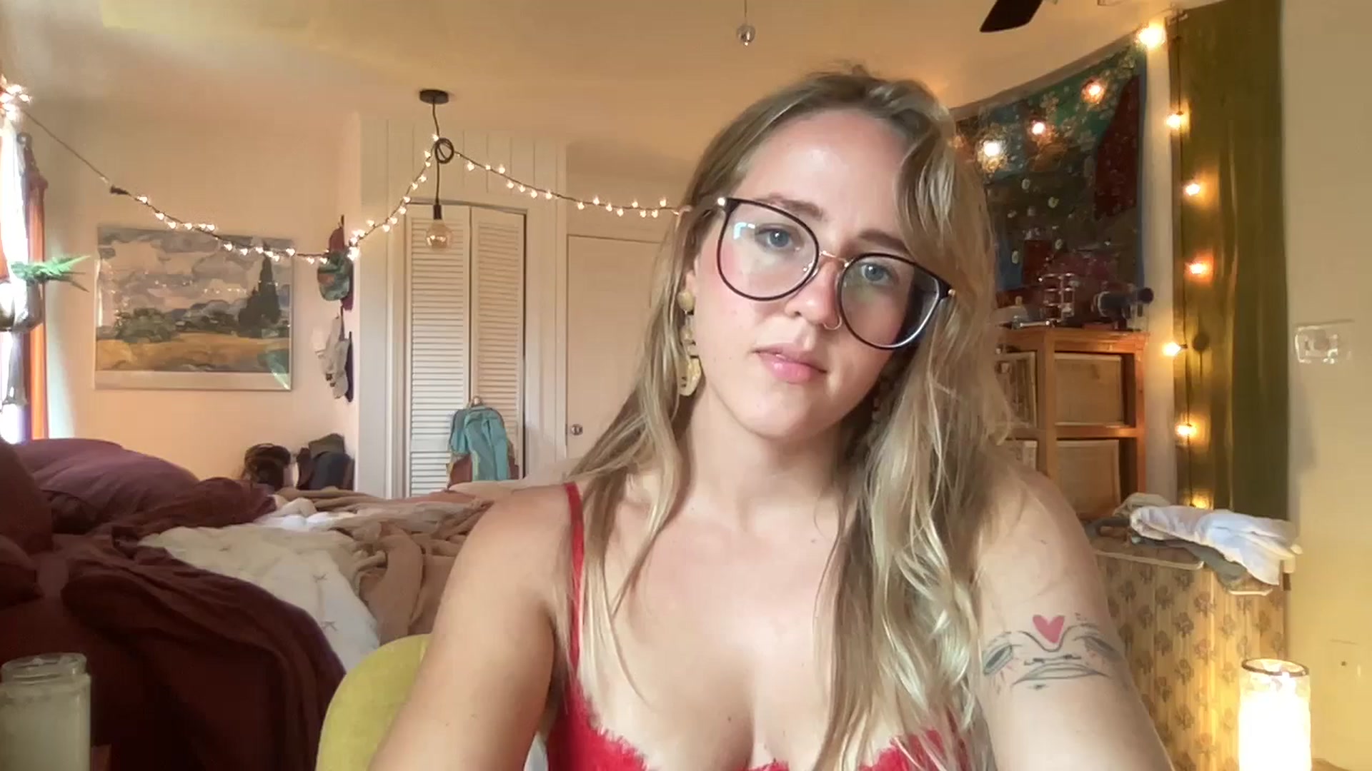 Gallery image thumbnail from PrincessElla_'s myfreecams stream on, 02/02/2024, 23:15 image 13 of 20