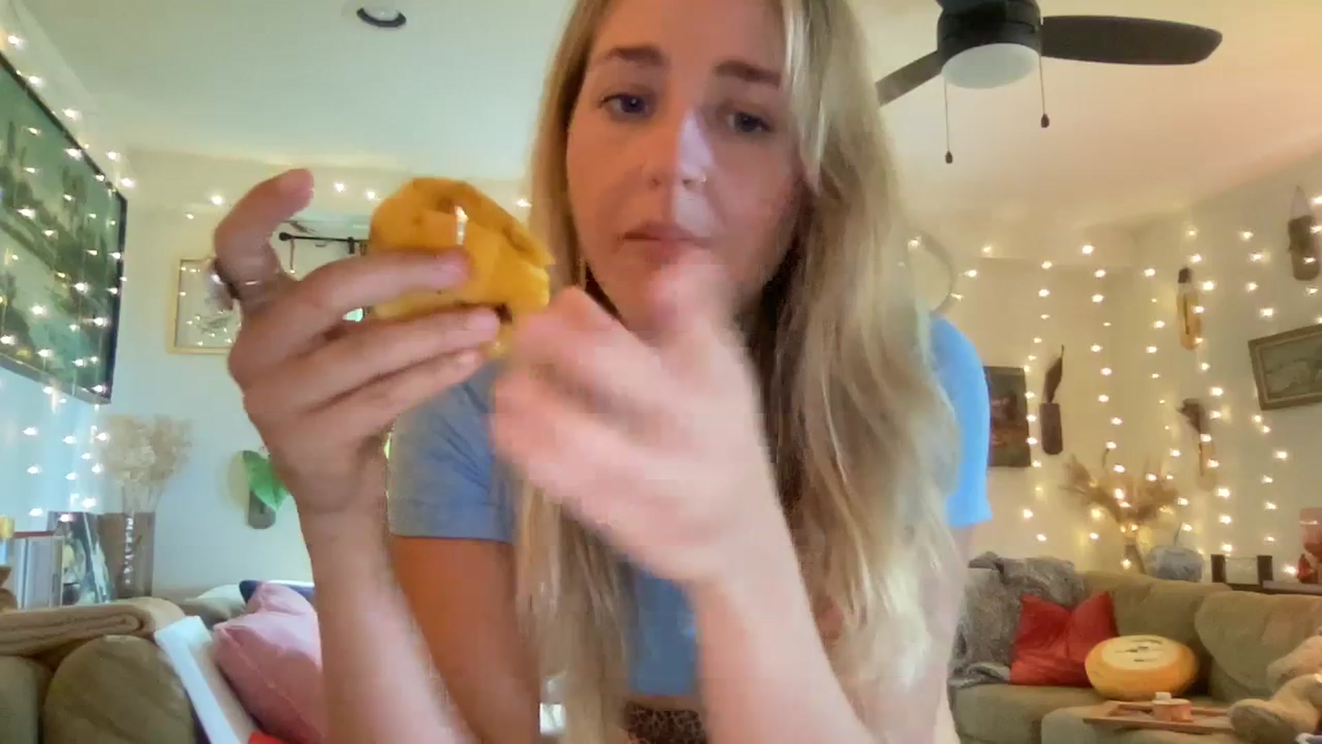 Gallery image thumbnail from PrincessElla_'s myfreecams stream on, 02/27/2024, 10:01 image 14 of 20
