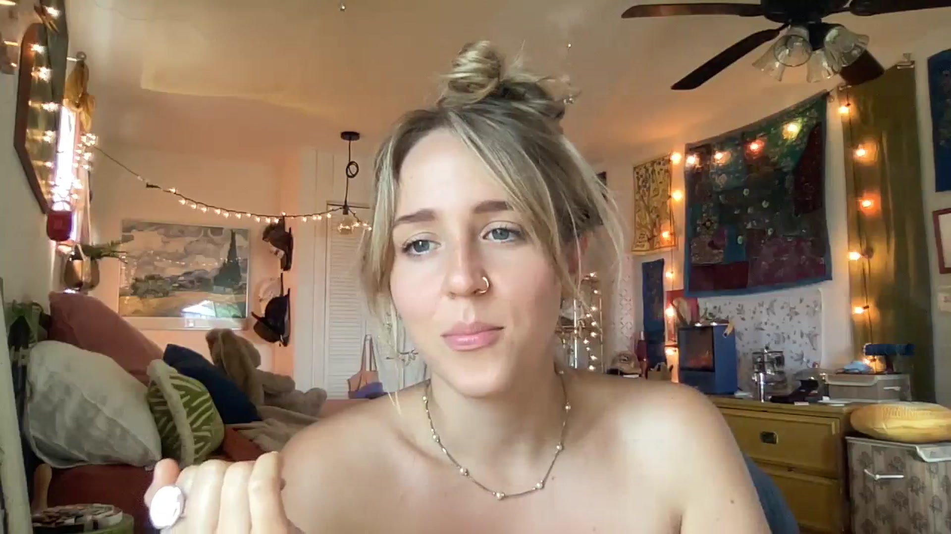 Gallery image thumbnail from PrincessElla_'s myfreecams stream on, 02/27/2024, 22:48 image 17 of 20