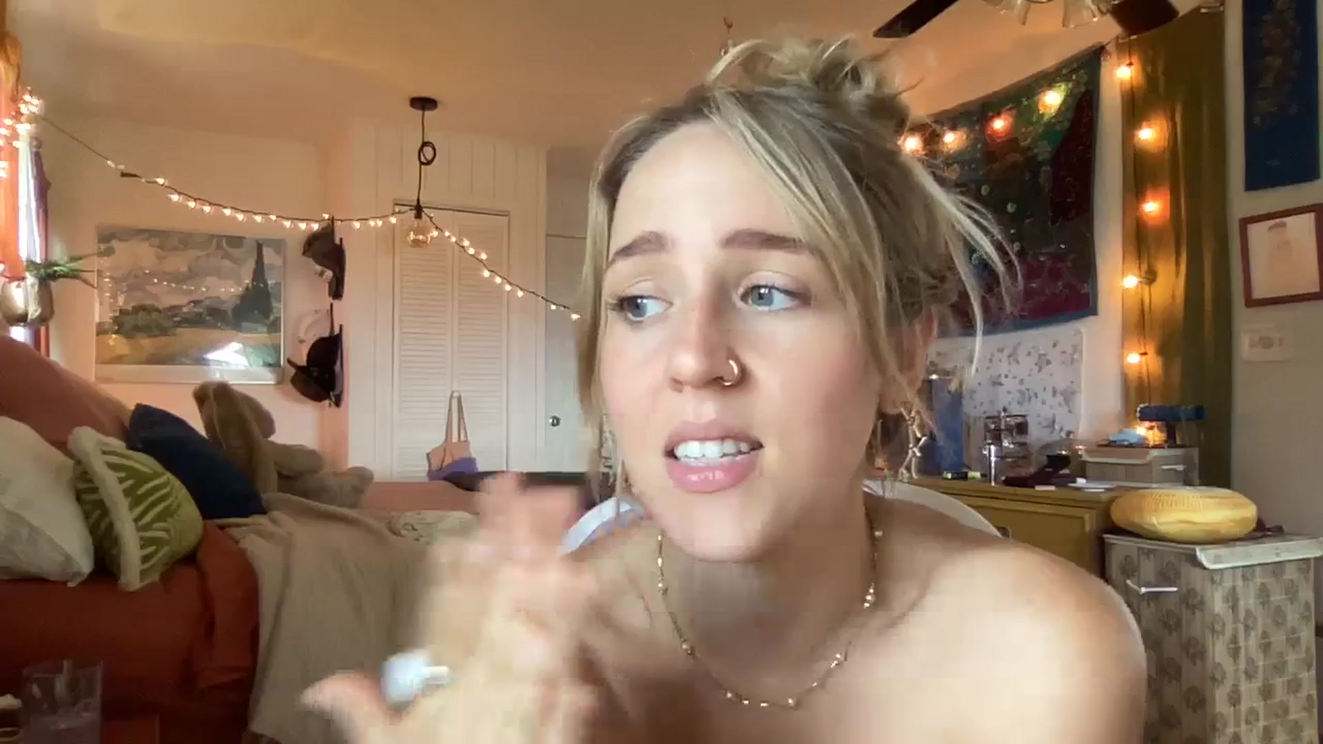Gallery image thumbnail from PrincessElla_'s myfreecams stream on, 02/27/2024, 22:48 image 9 of 20