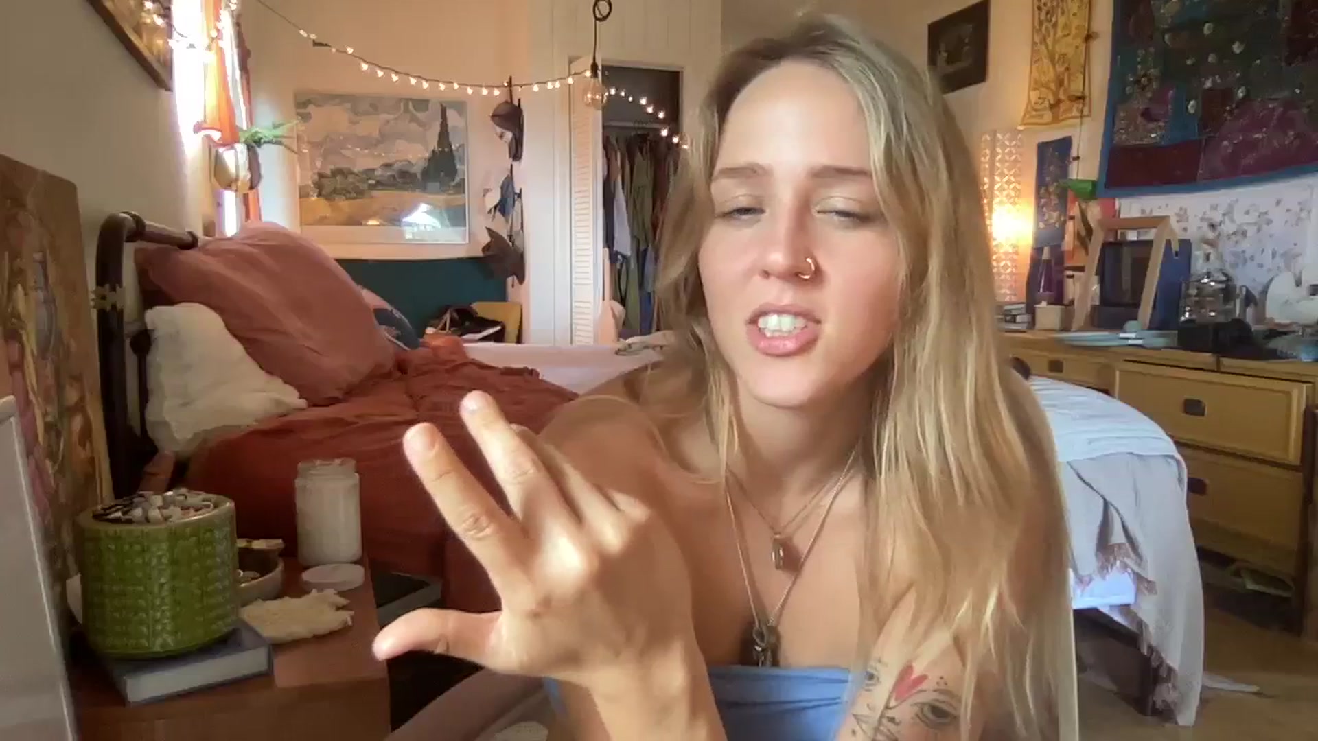 Gallery image thumbnail from PrincessElla_'s myfreecams stream on, 03/14/2024, 24:26 image 7 of 20