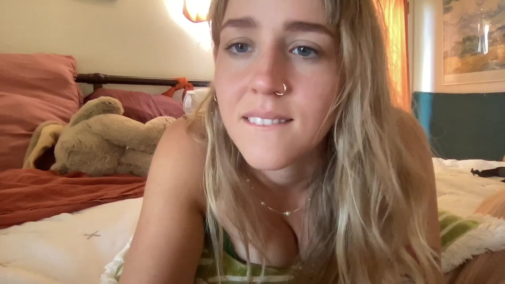 Gallery image thumbnail from PrincessElla_'s myfreecams stream on, 03/17/2024, 21:48 image 16 of 20