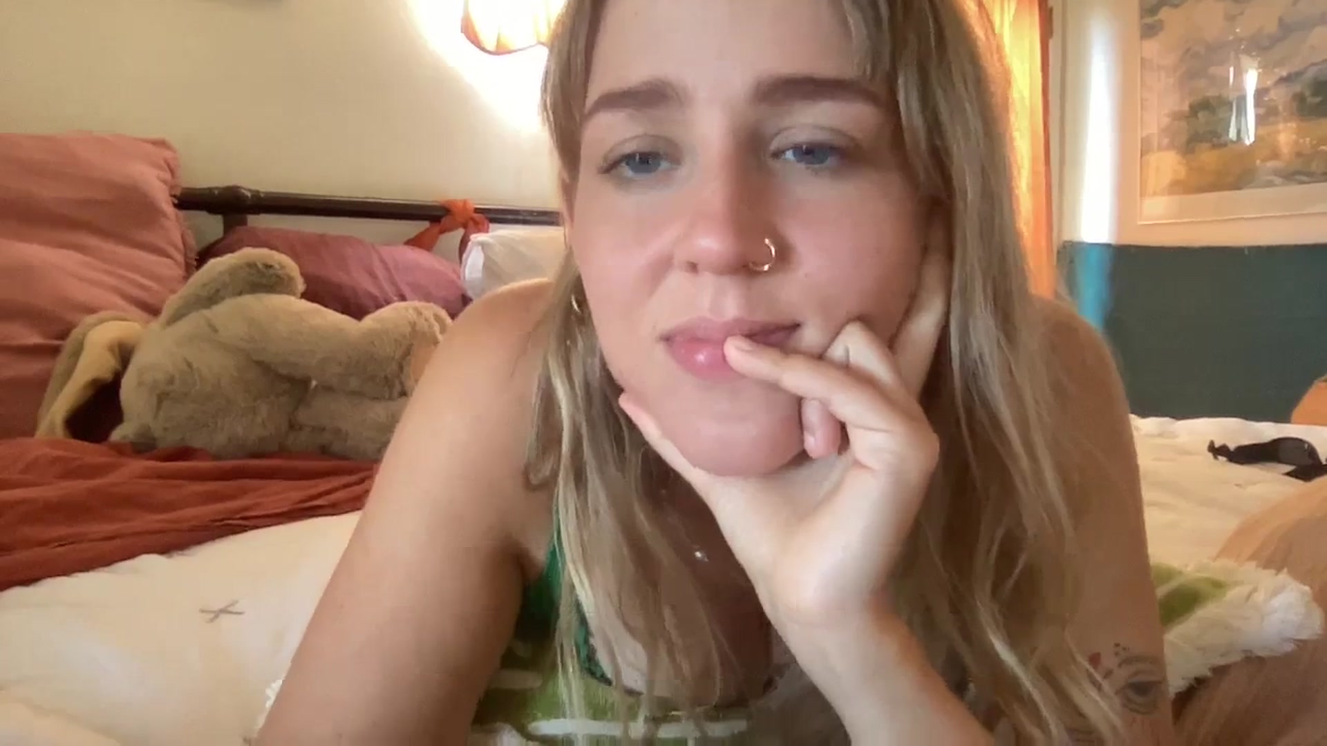 Gallery image thumbnail from PrincessElla_'s myfreecams stream on, 03/17/2024, 21:48 image 19 of 20