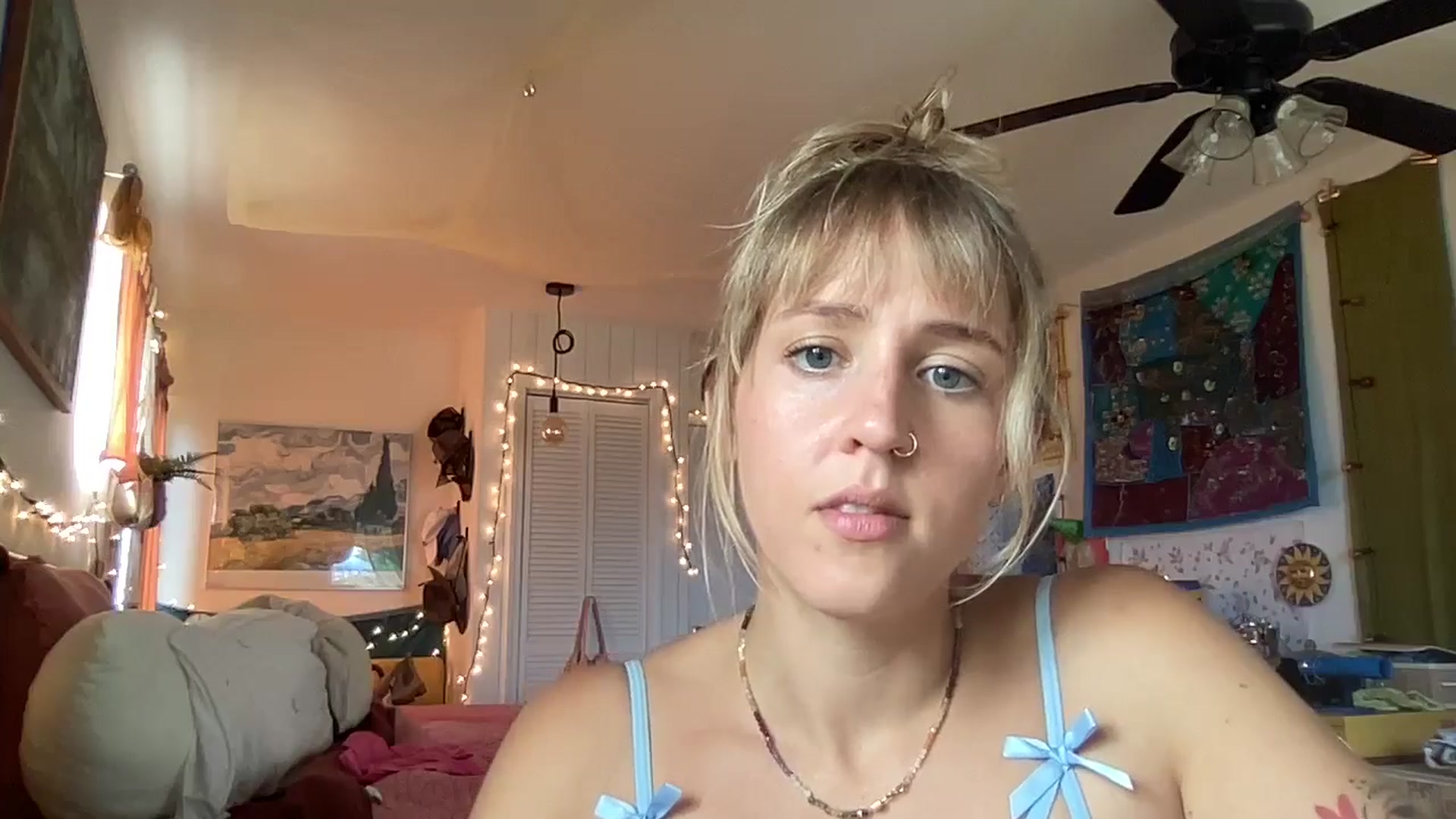 Gallery image thumbnail from PrincessElla_'s myfreecams stream on, 04/26/2024, 22:39 image 17 of 20