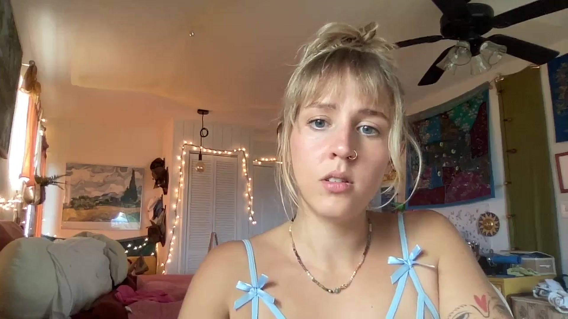 Gallery image thumbnail from PrincessElla_'s myfreecams stream on, 04/26/2024, 22:39 image 13 of 20