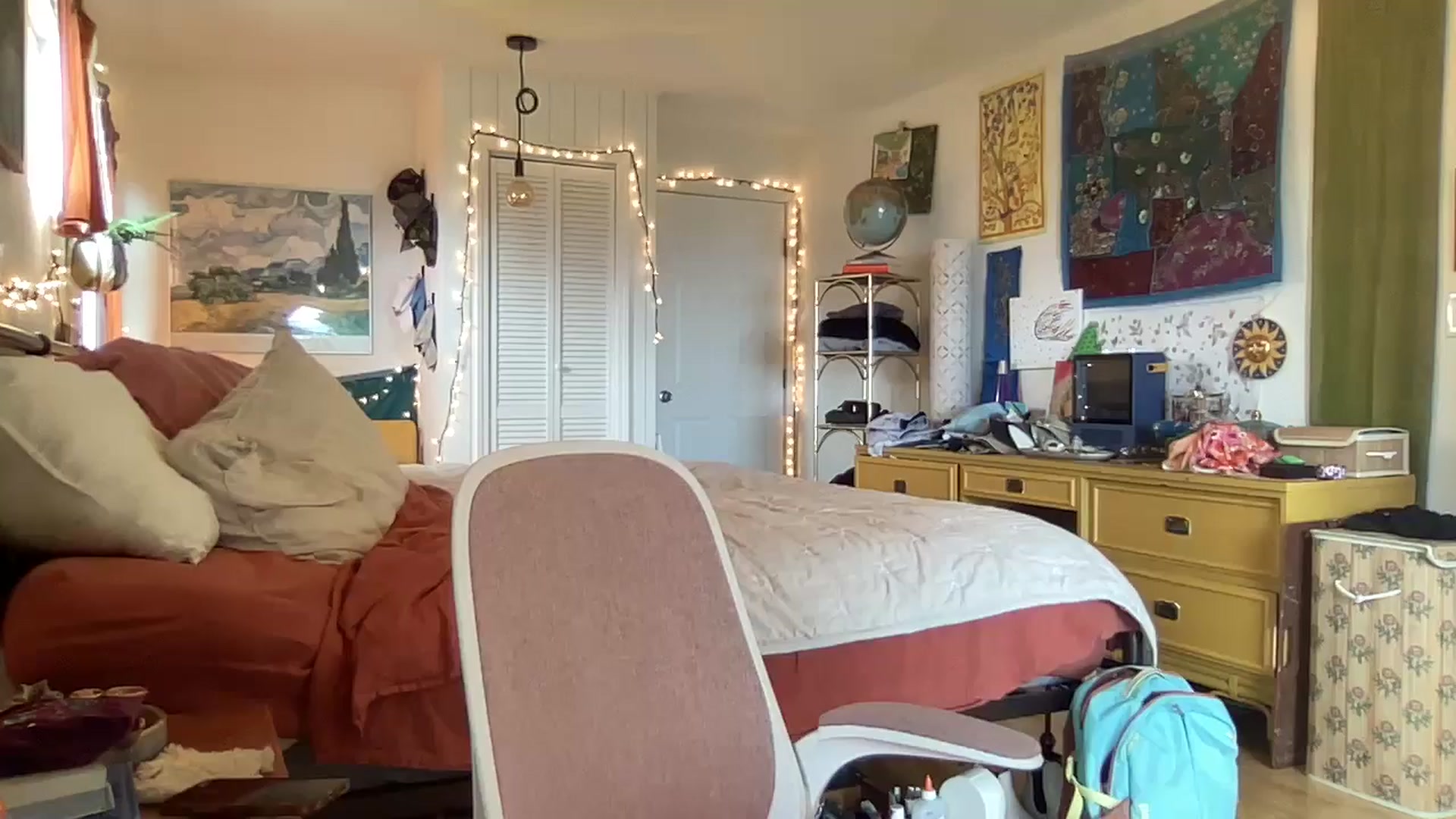 Gallery image thumbnail from PrincessElla_'s myfreecams stream on, 05/24/2024, 24:21 image 12 of 20