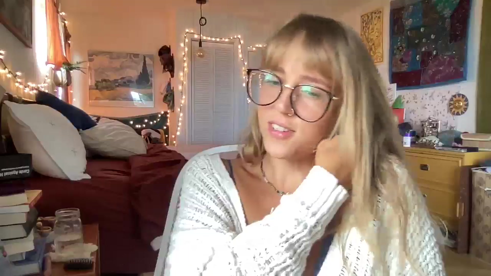 Gallery image thumbnail from PrincessElla_'s myfreecams stream on, 06/15/2024, 19:40 image 4 of 20