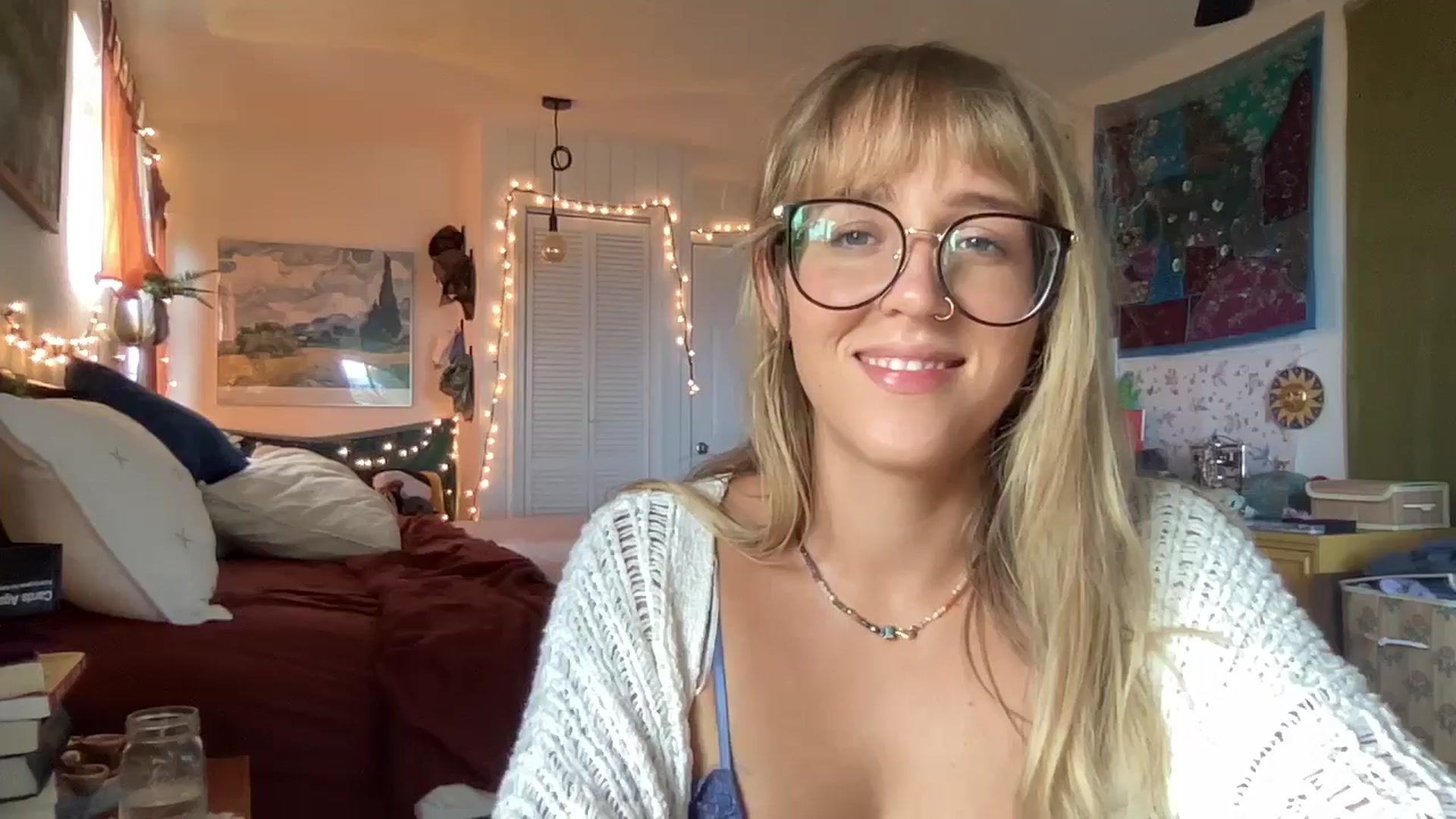 Gallery image thumbnail from PrincessElla_'s myfreecams stream on, 06/15/2024, 20:41 image 4 of 20