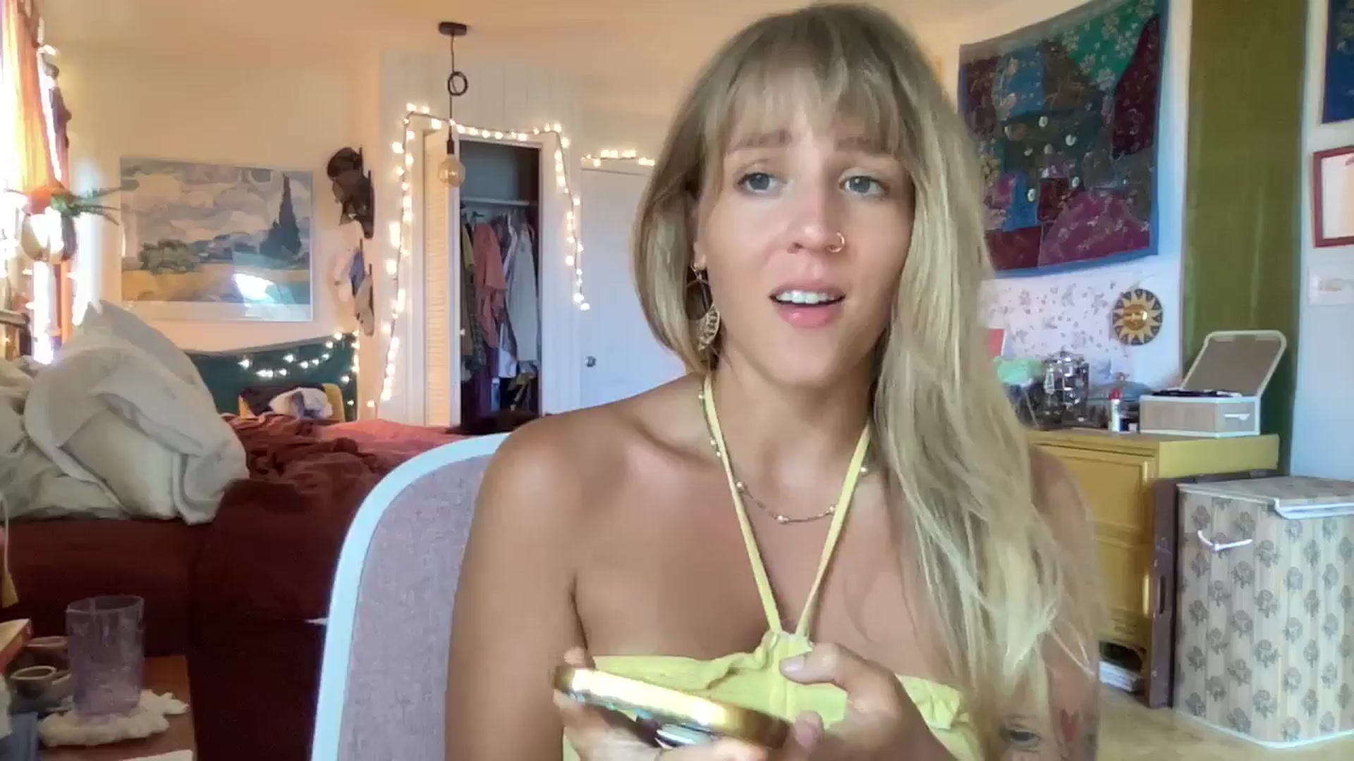 Gallery image thumbnail from PrincessElla_'s myfreecams stream on, 06/28/2024, 22:48 image 2 of 20