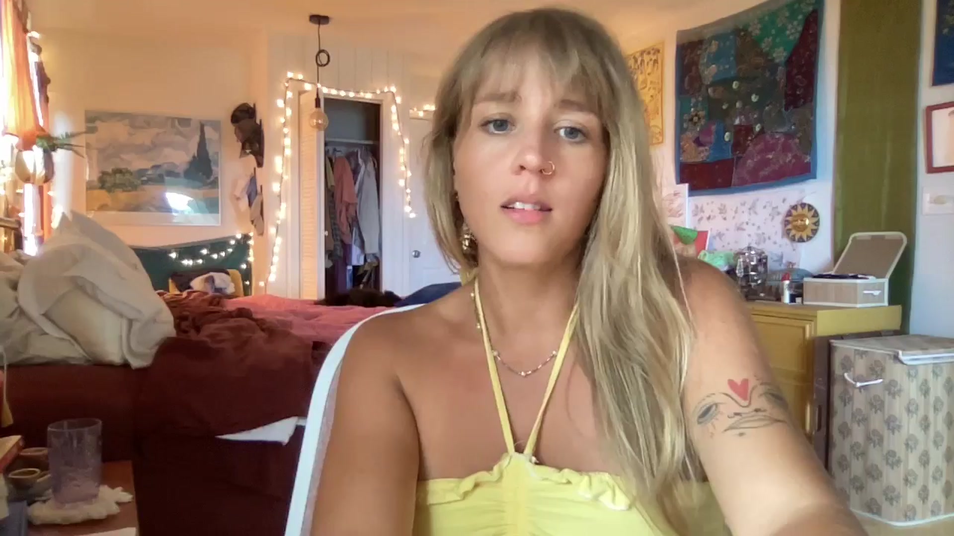 Gallery image thumbnail from PrincessElla_'s myfreecams stream on, 06/28/2024, 22:48 image 3 of 20