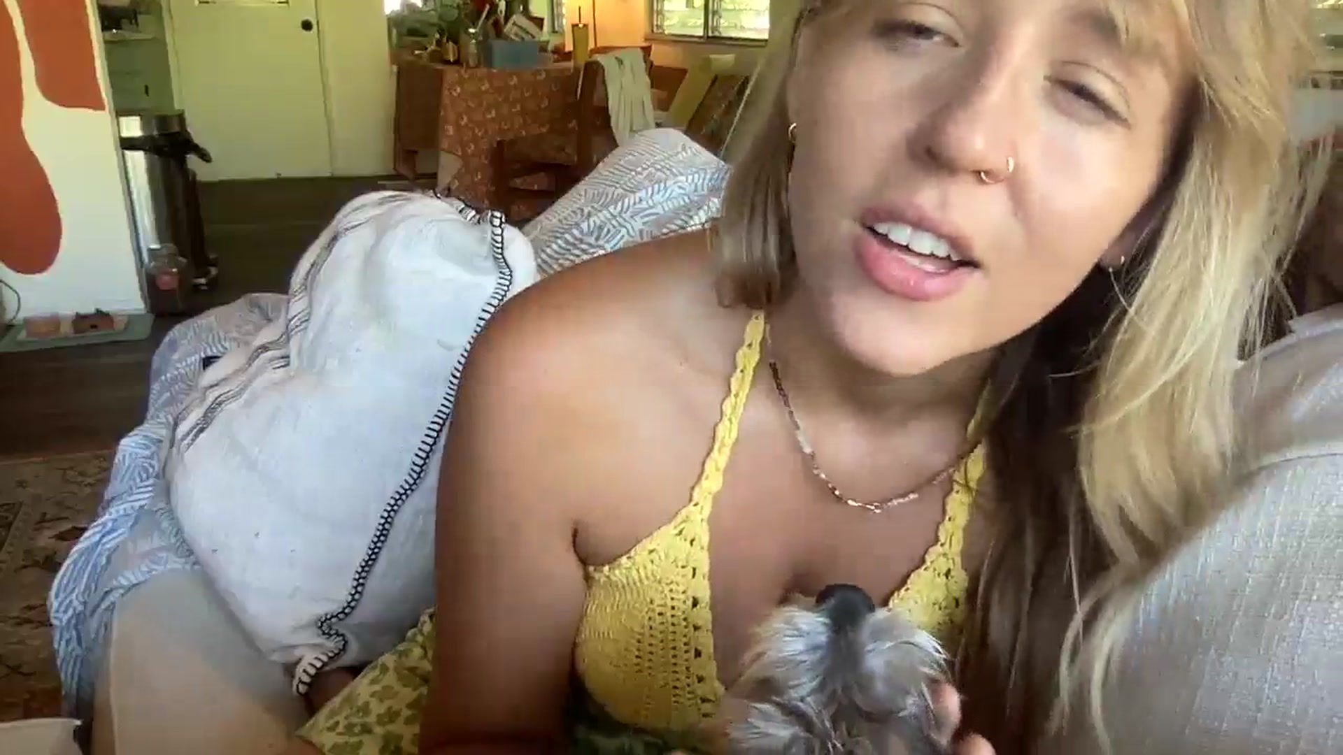 Gallery image thumbnail from PrincessElla_'s myfreecams stream on, 07/03/2024, 20:24 image 3 of 20
