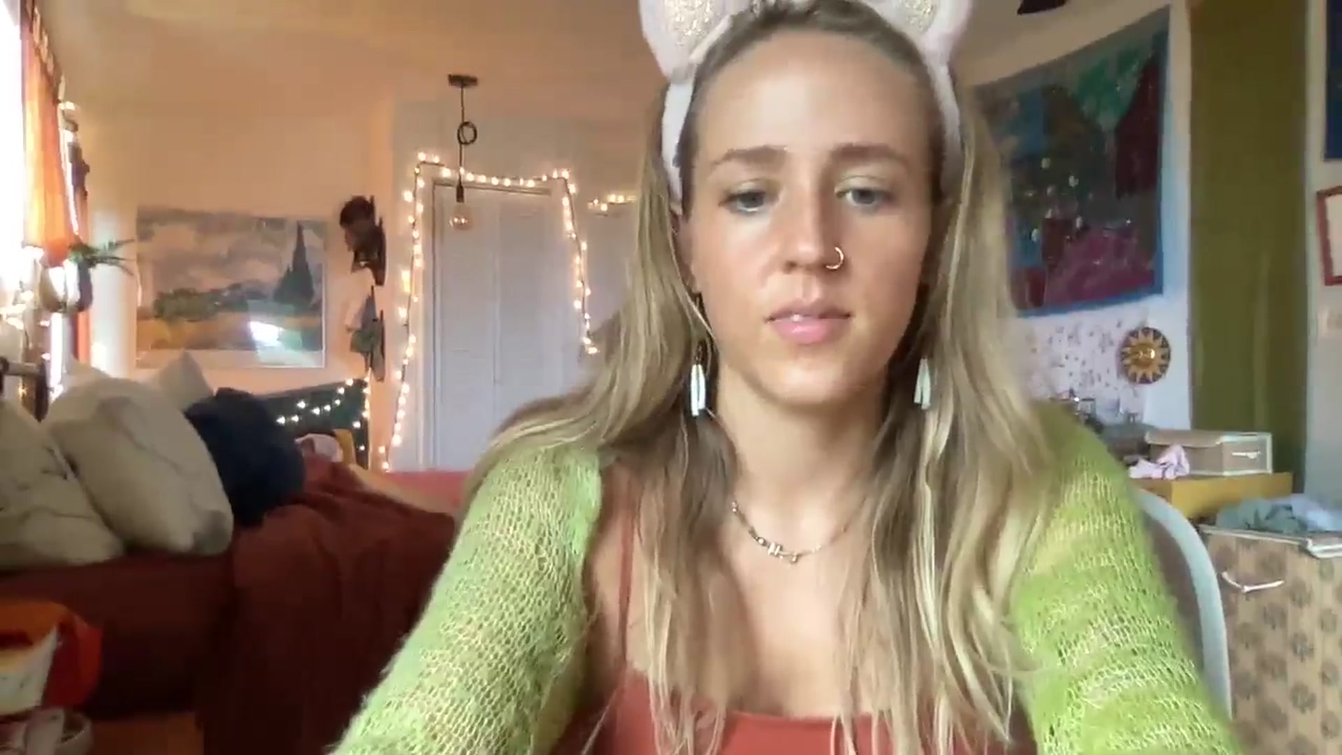 Gallery image thumbnail from PrincessElla_'s myfreecams stream on, 07/06/2024, 22:14 image 3 of 20