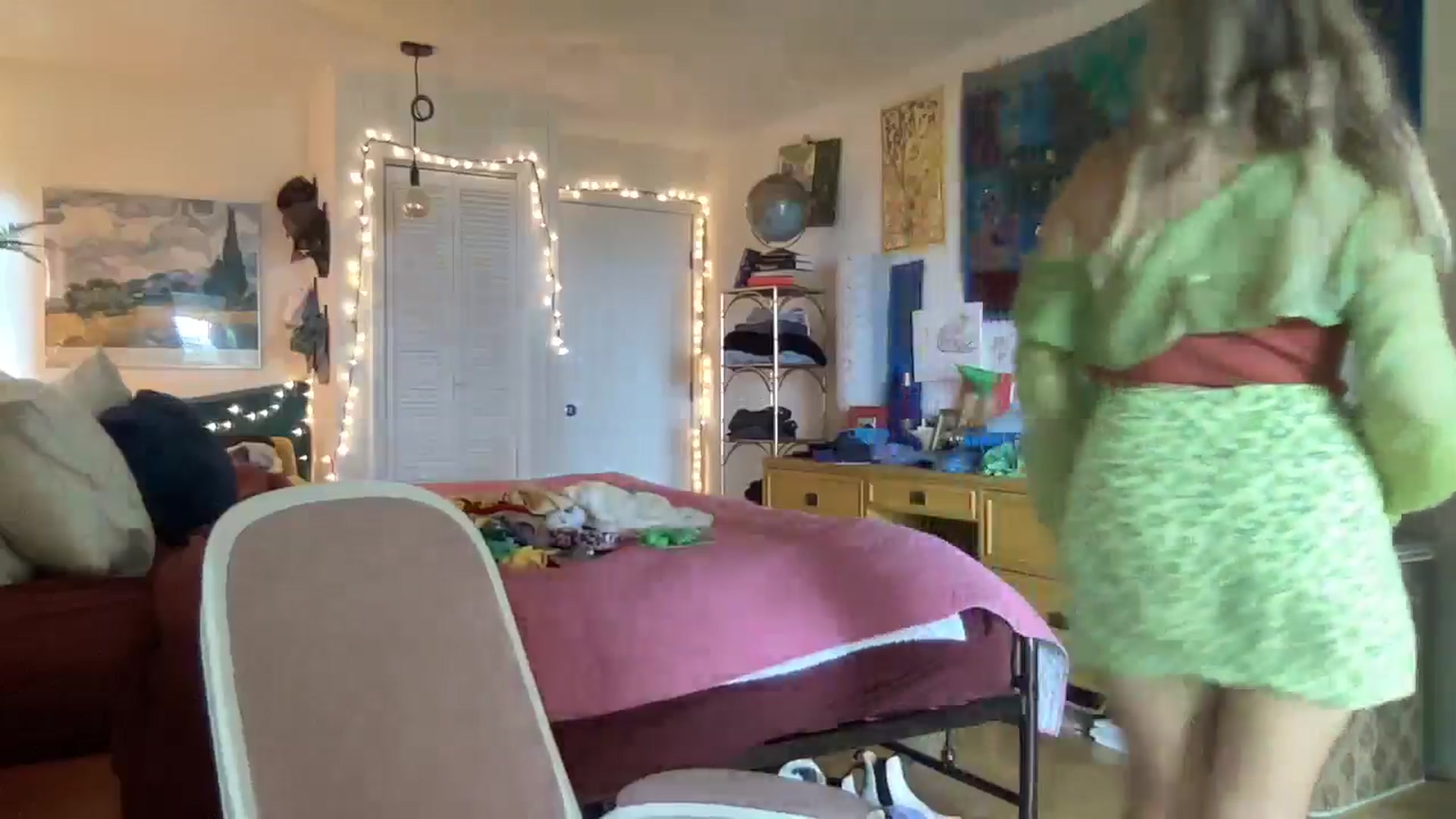 Gallery image thumbnail from PrincessElla_'s myfreecams stream on, 07/06/2024, 22:14 image 15 of 20