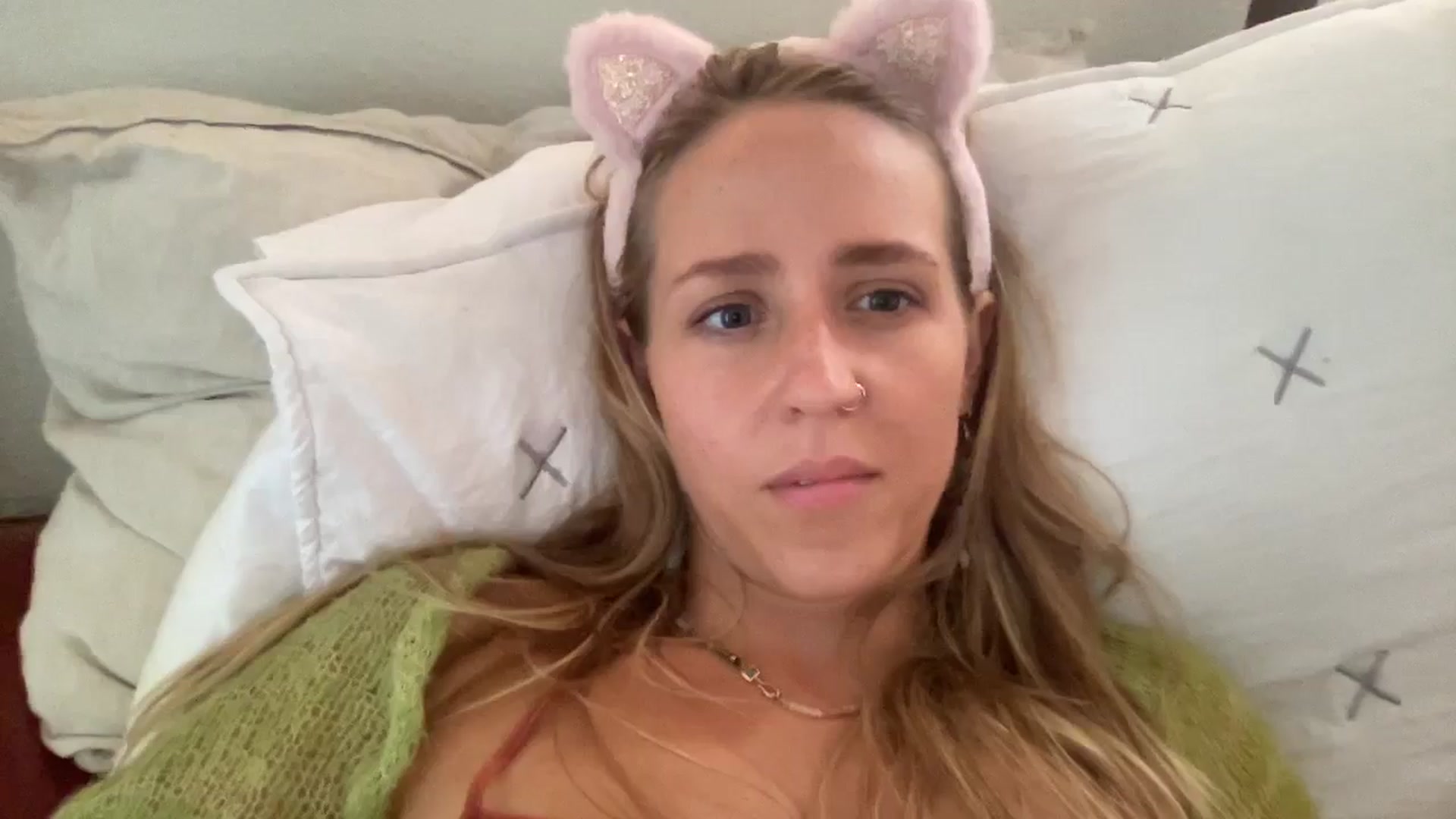 Gallery image thumbnail from PrincessElla_'s myfreecams stream on, 07/06/2024, 22:58 image 12 of 20