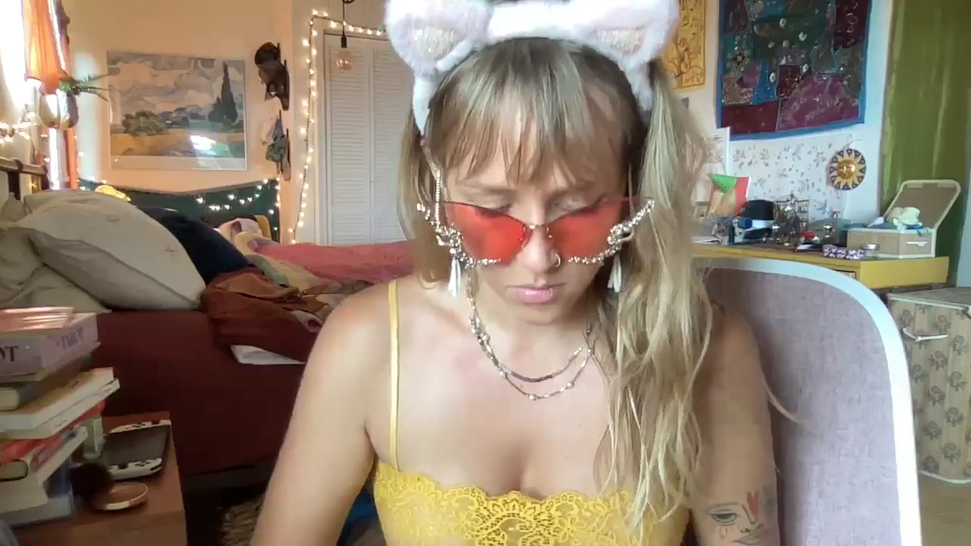 Gallery image thumbnail from PrincessElla_'s myfreecams stream on, 07/10/2024, 03:19 image 11 of 20