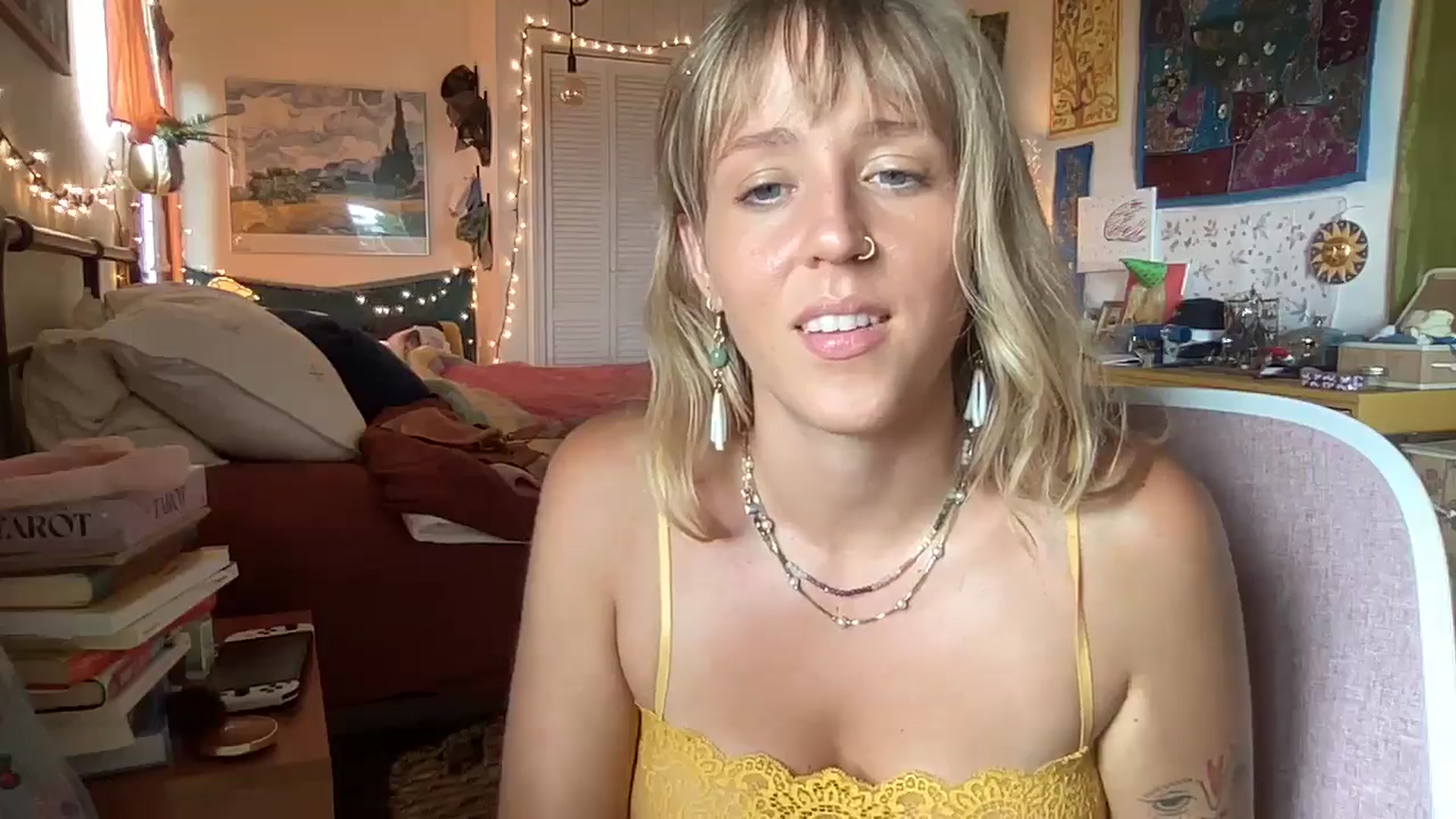 Gallery image thumbnail from PrincessElla_'s myfreecams stream on, 07/10/2024, 03:19 image 12 of 20