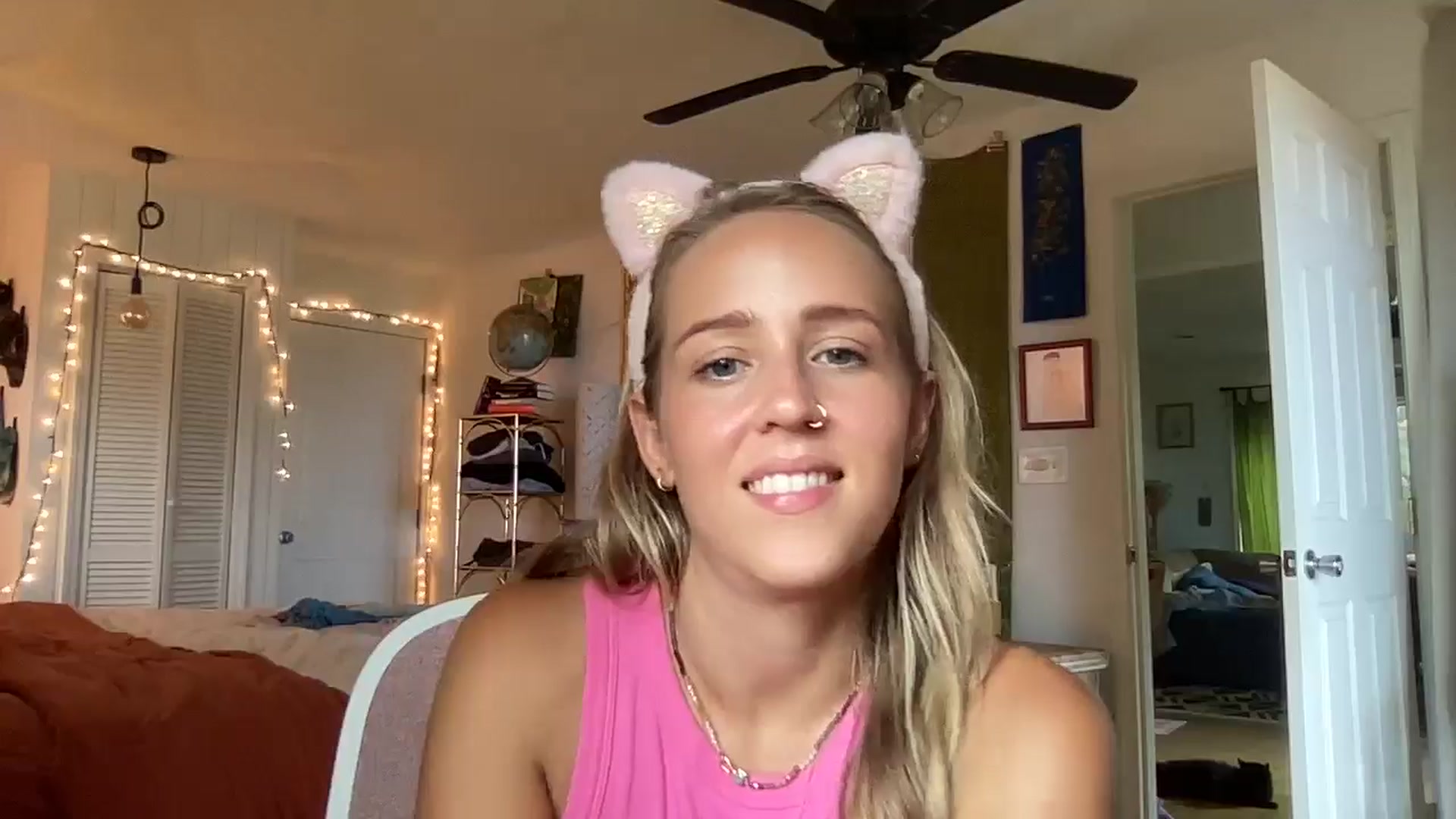 Gallery image thumbnail from PrincessElla_'s myfreecams stream on, 07/27/2024, 21:20 image 17 of 20