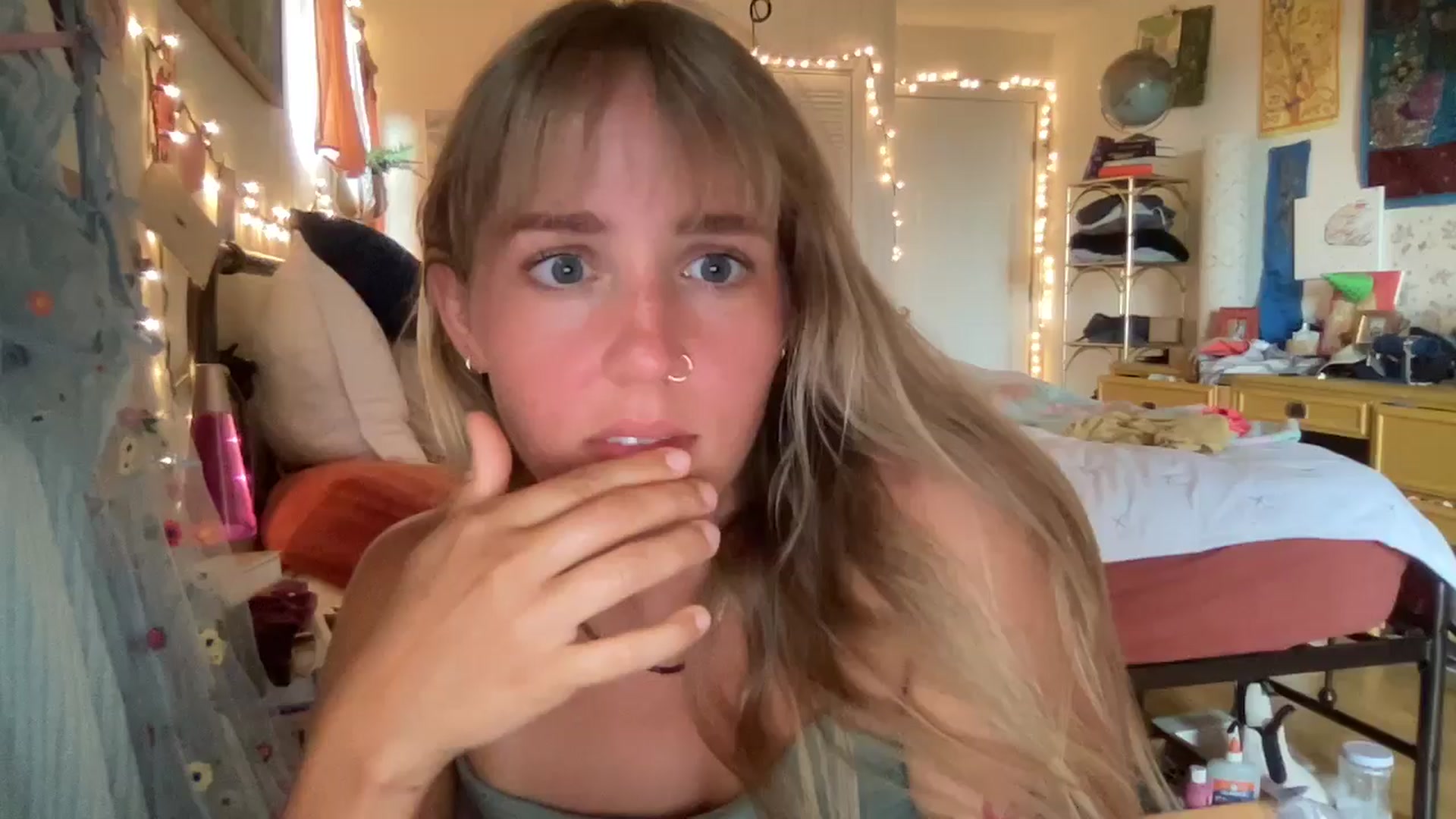 Gallery image thumbnail from PrincessElla_'s myfreecams stream on, 07/30/2024, 04:13 image 7 of 20