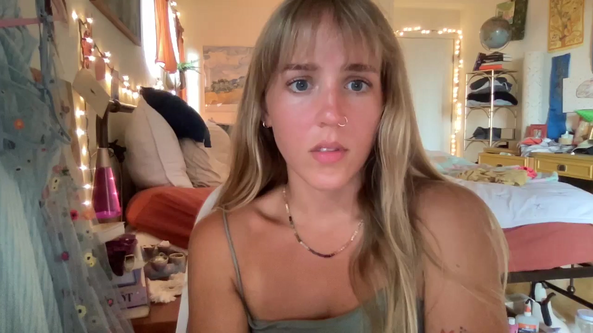 Gallery image thumbnail from PrincessElla_'s myfreecams stream on, 07/30/2024, 04:13 image 2 of 20