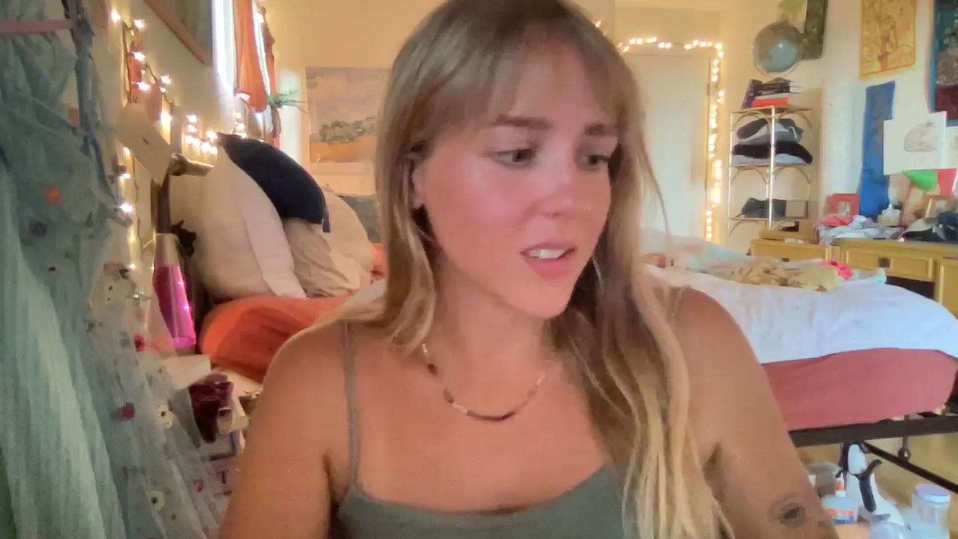 Gallery image thumbnail from PrincessElla_'s myfreecams stream on, 07/30/2024, 04:13 image 16 of 20