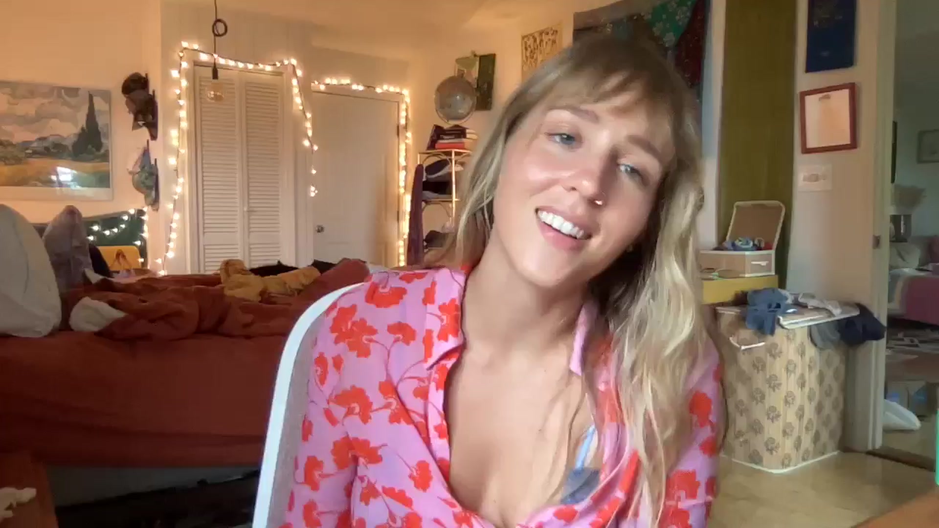 Gallery image thumbnail from PrincessElla_'s myfreecams stream on, 08/07/2024, 01:01 image 20 of 20