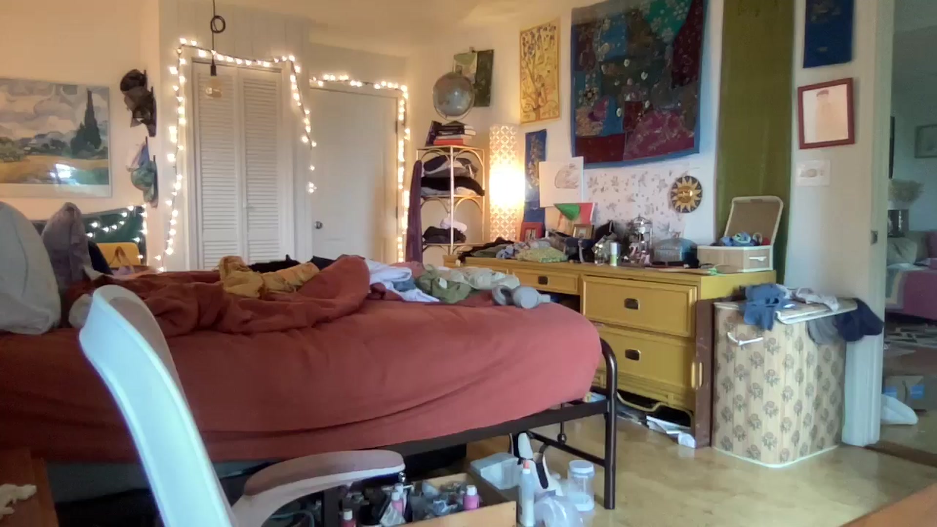 Gallery image thumbnail from PrincessElla_'s myfreecams stream on, 08/07/2024, 01:01 image 13 of 20