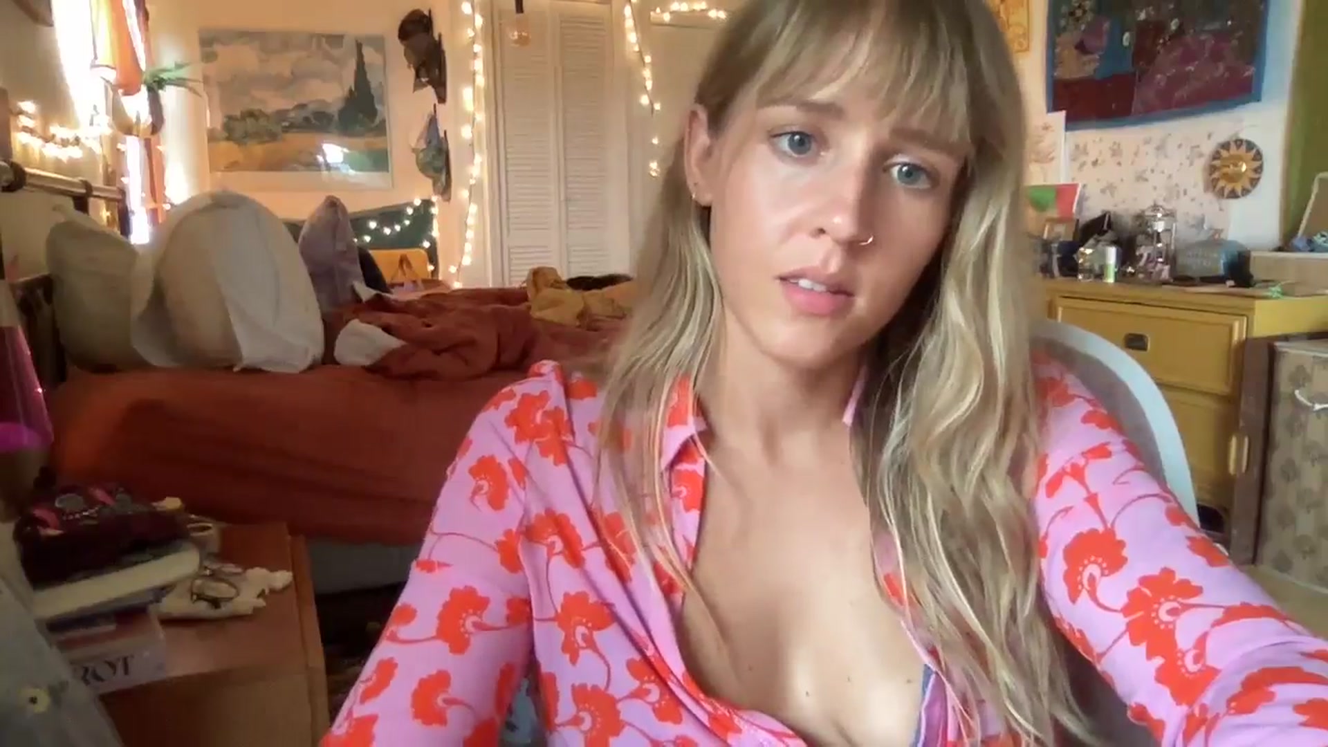 Gallery image thumbnail from PrincessElla_'s myfreecams stream on, 08/07/2024, 02:42 image 5 of 20