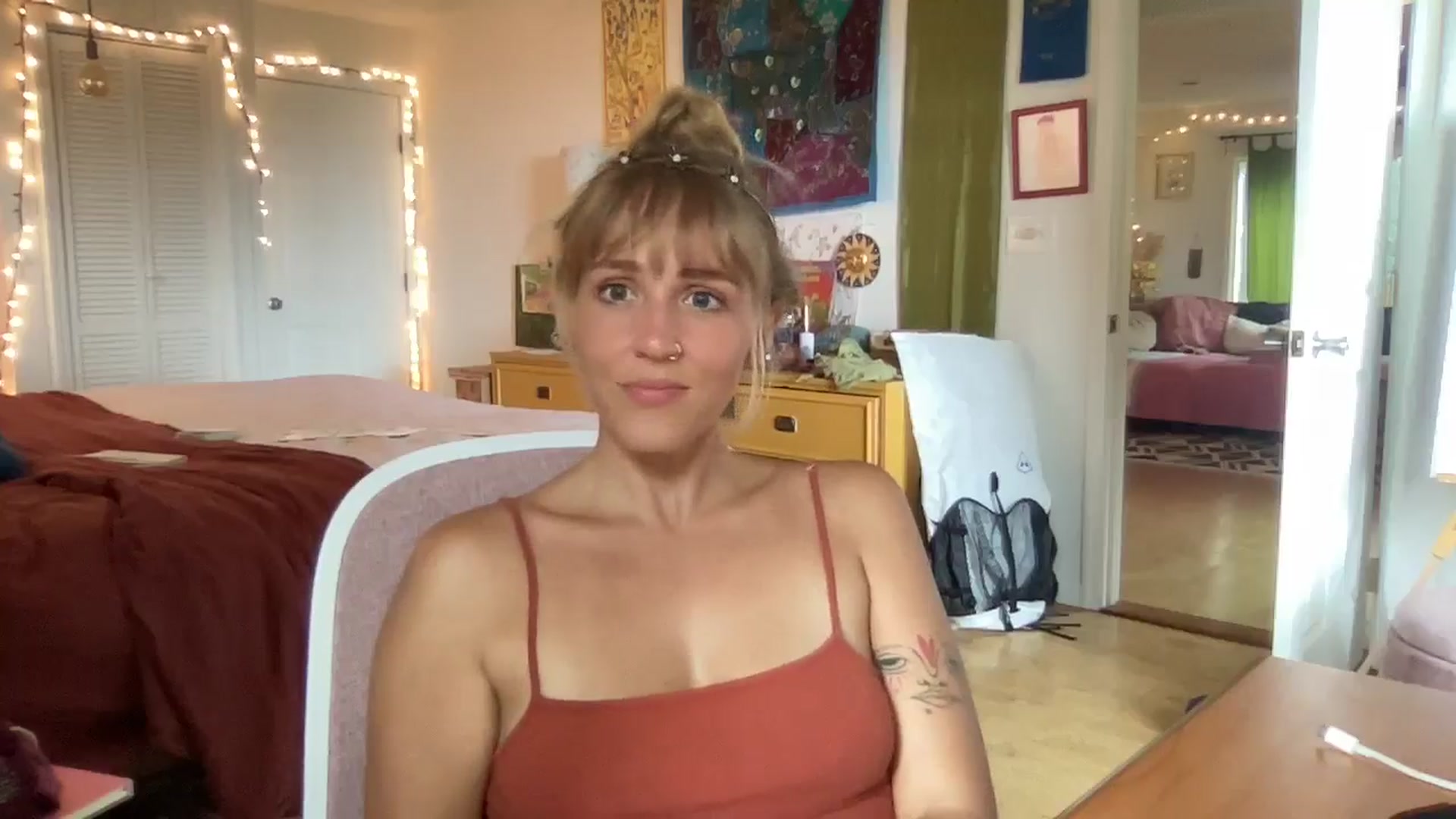 Gallery image thumbnail from PrincessElla_'s myfreecams stream on, 08/14/2024, 24:03 image 18 of 20