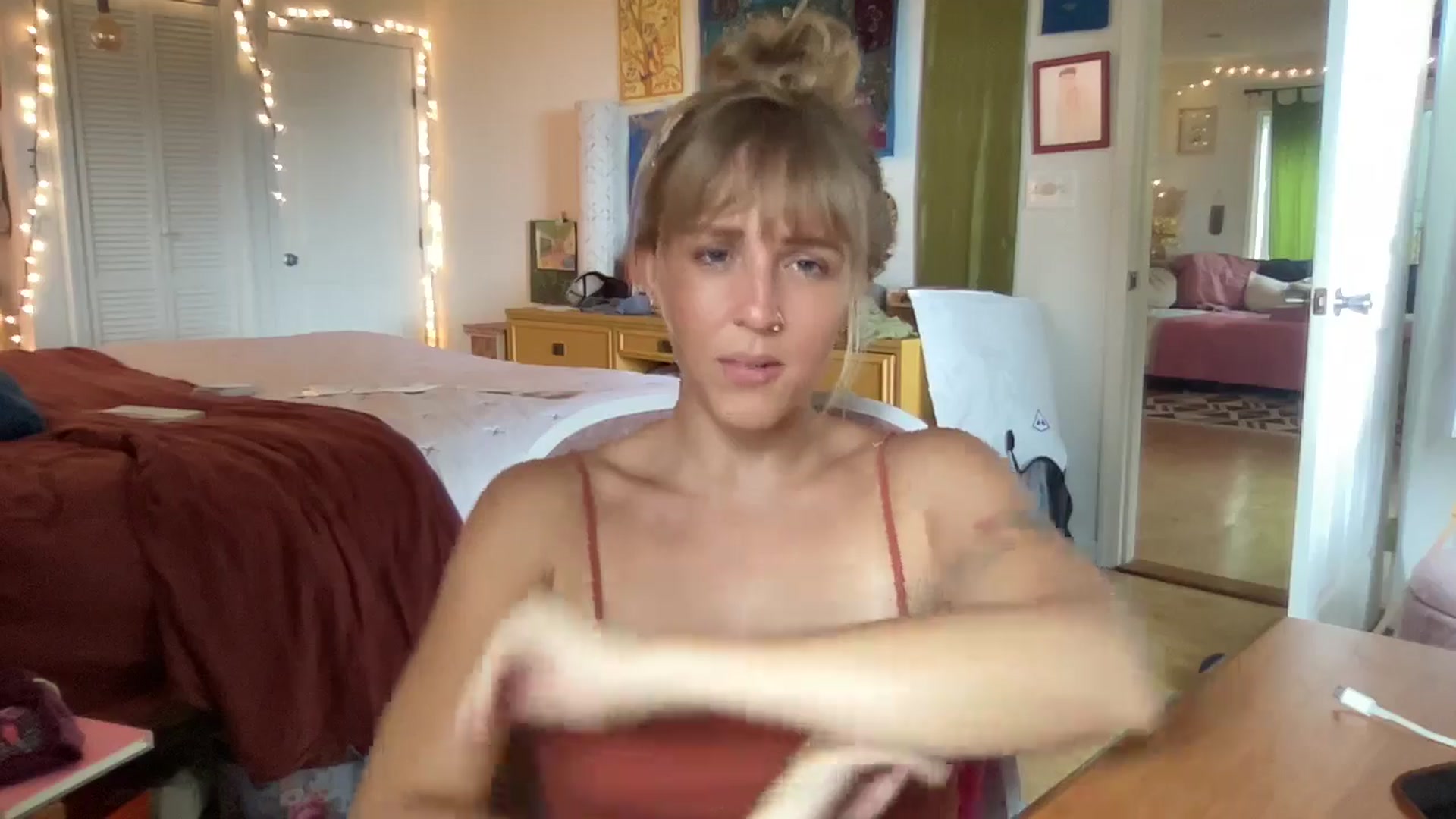 Gallery image thumbnail from PrincessElla_'s myfreecams stream on, 08/14/2024, 24:21 image 10 of 20