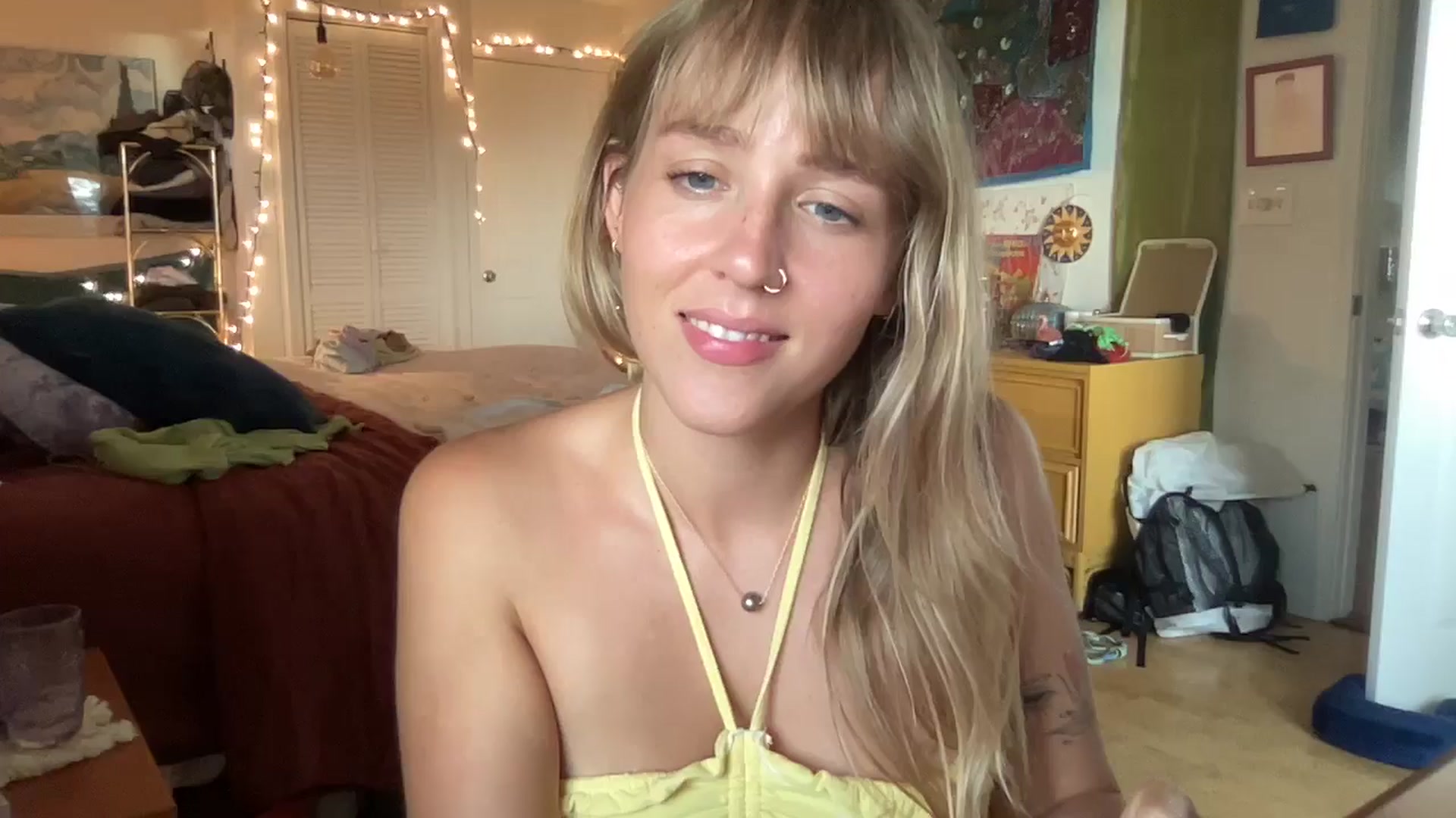 Gallery image thumbnail from PrincessElla_'s myfreecams stream on, 08/15/2024, 04:07 image 5 of 20