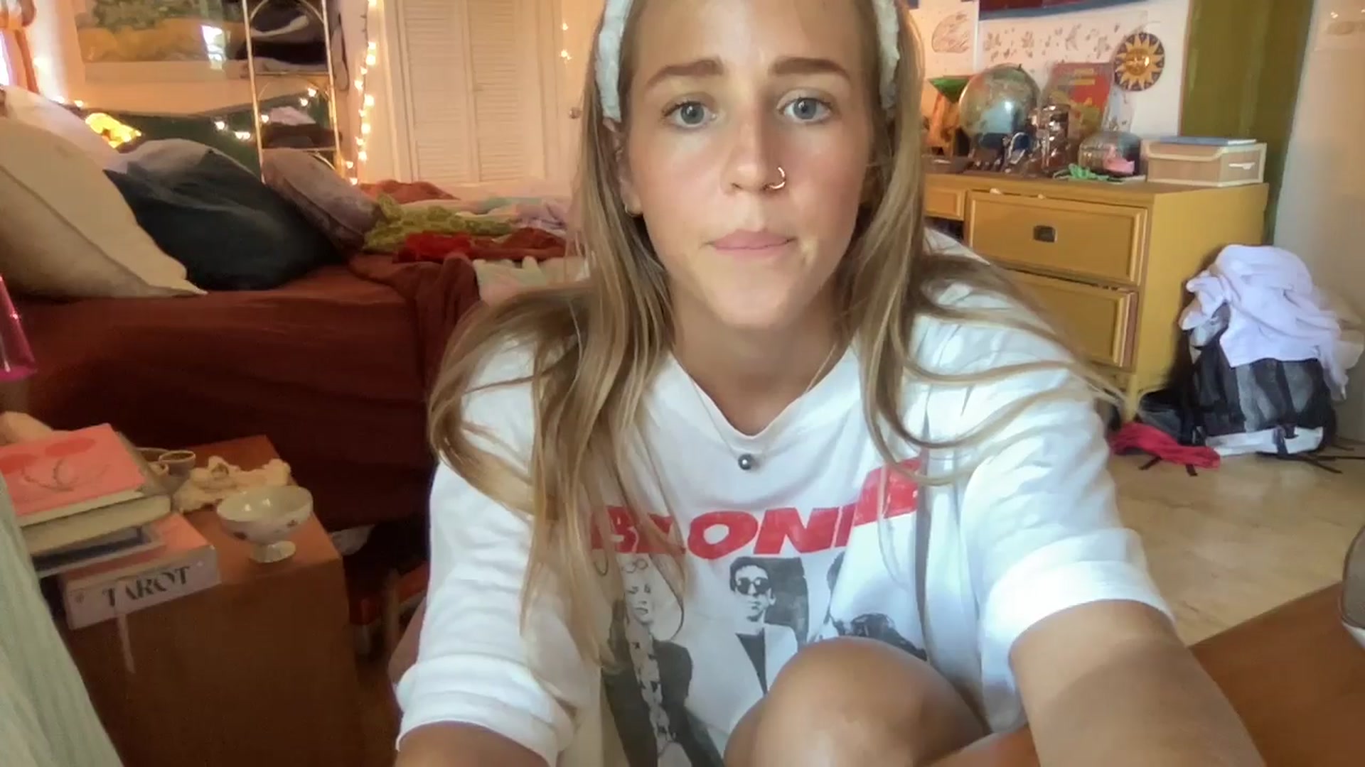 Gallery image thumbnail from PrincessElla_'s myfreecams stream on, 08/16/2024, 22:16 image 8 of 20
