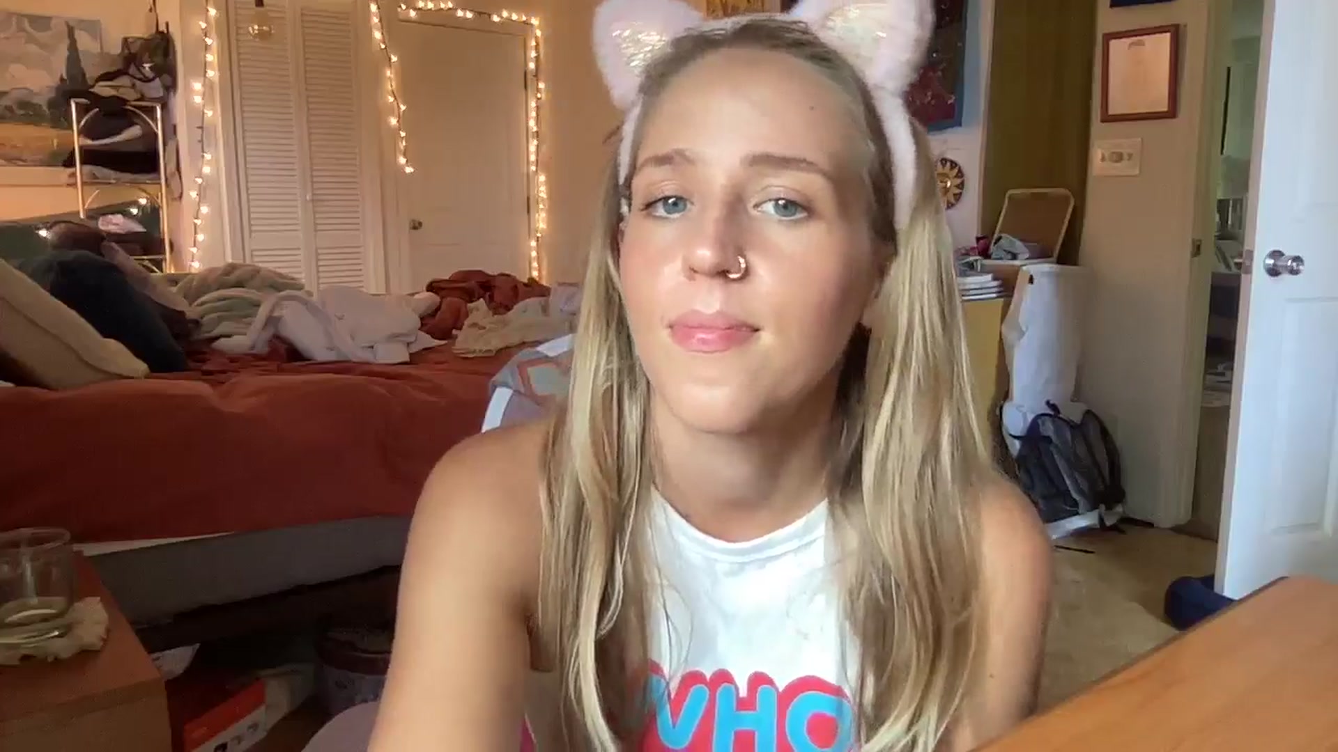 Gallery image thumbnail from PrincessElla_'s myfreecams stream on, 08/20/2024, 23:28 image 6 of 20