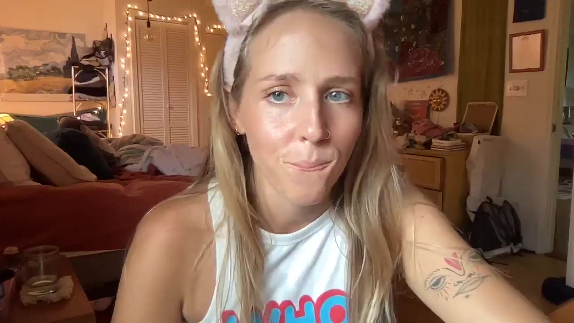 Gallery image thumbnail from PrincessElla_'s myfreecams stream on, 08/20/2024, 23:28 image 19 of 20