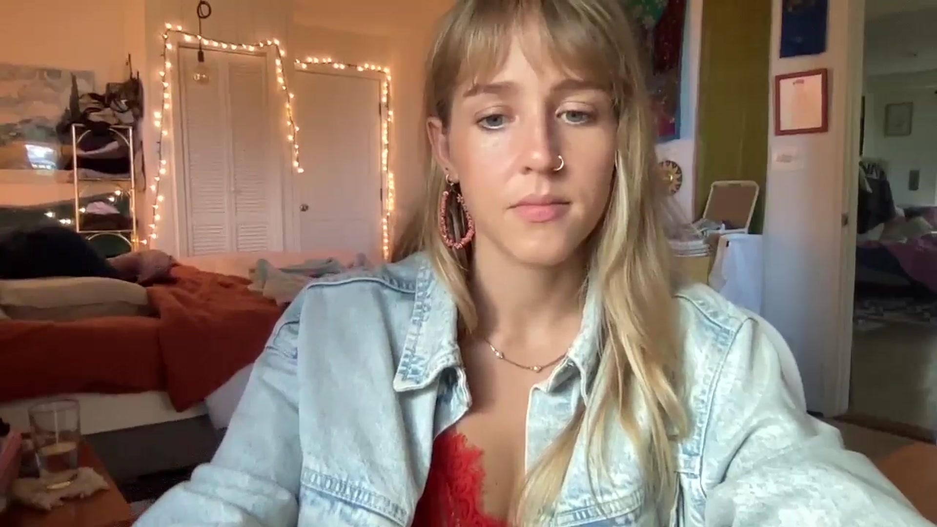 Gallery image thumbnail from PrincessElla_'s myfreecams stream on, 08/22/2024, 22:29 image 2 of 20