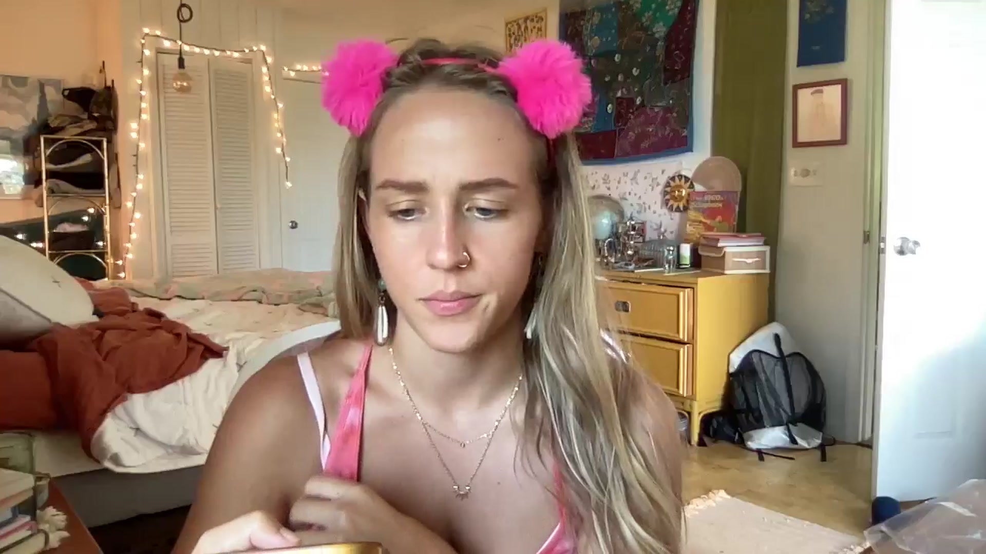 Gallery image thumbnail from PrincessElla_'s myfreecams stream on, 08/29/2024, 24:24 image 2 of 20